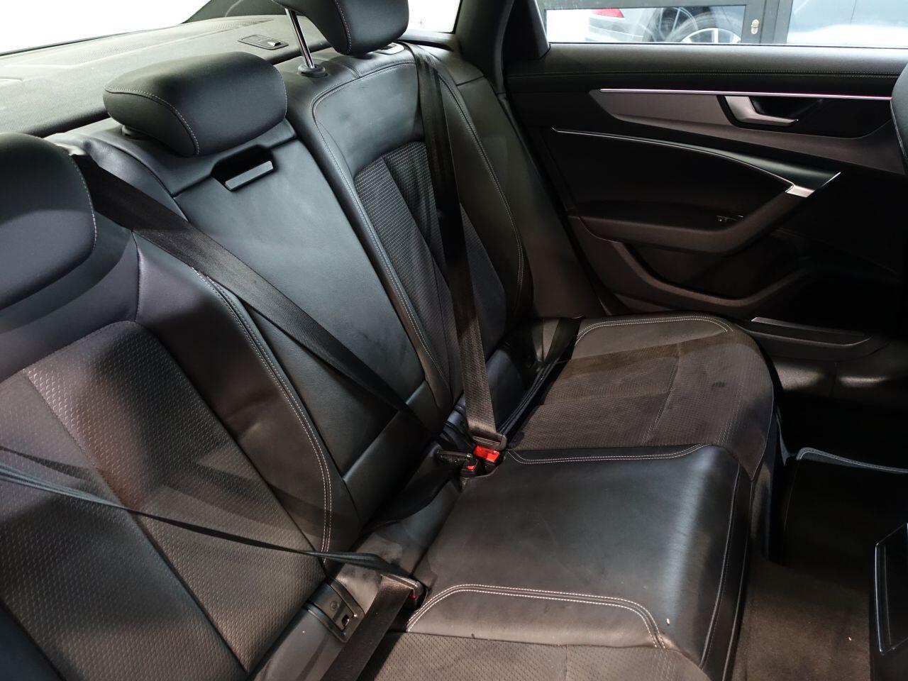 Audi A6 Saloon - Image 14