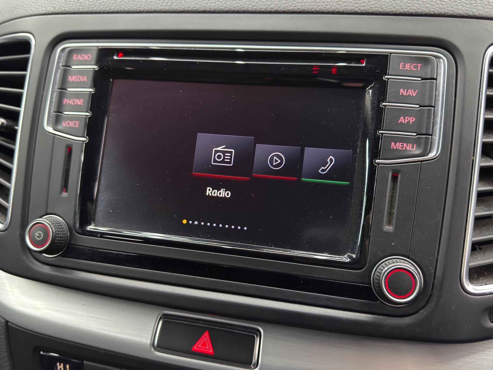 Volkswagen Sharan - Image 30