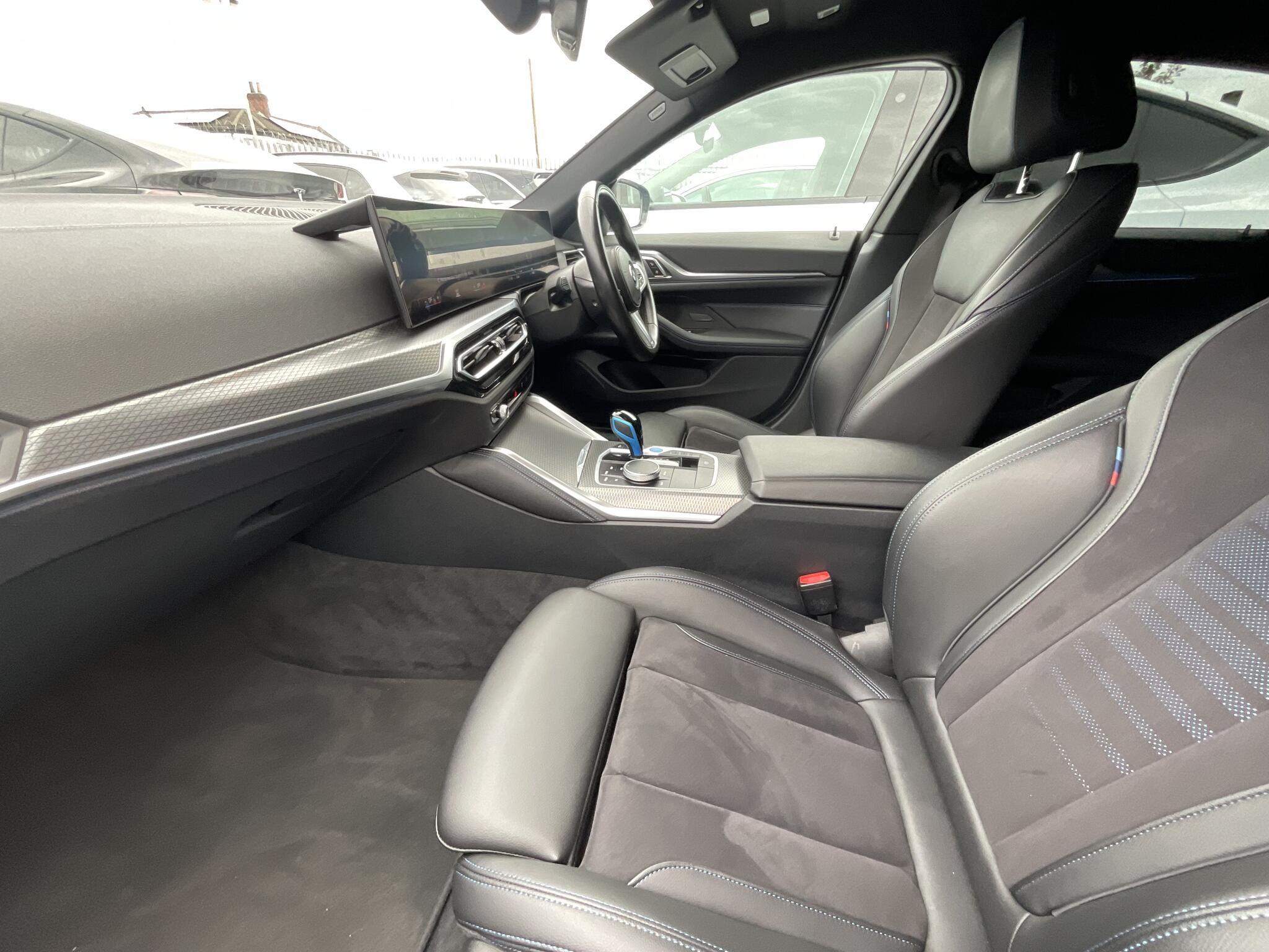 BMW I4 - Image 19