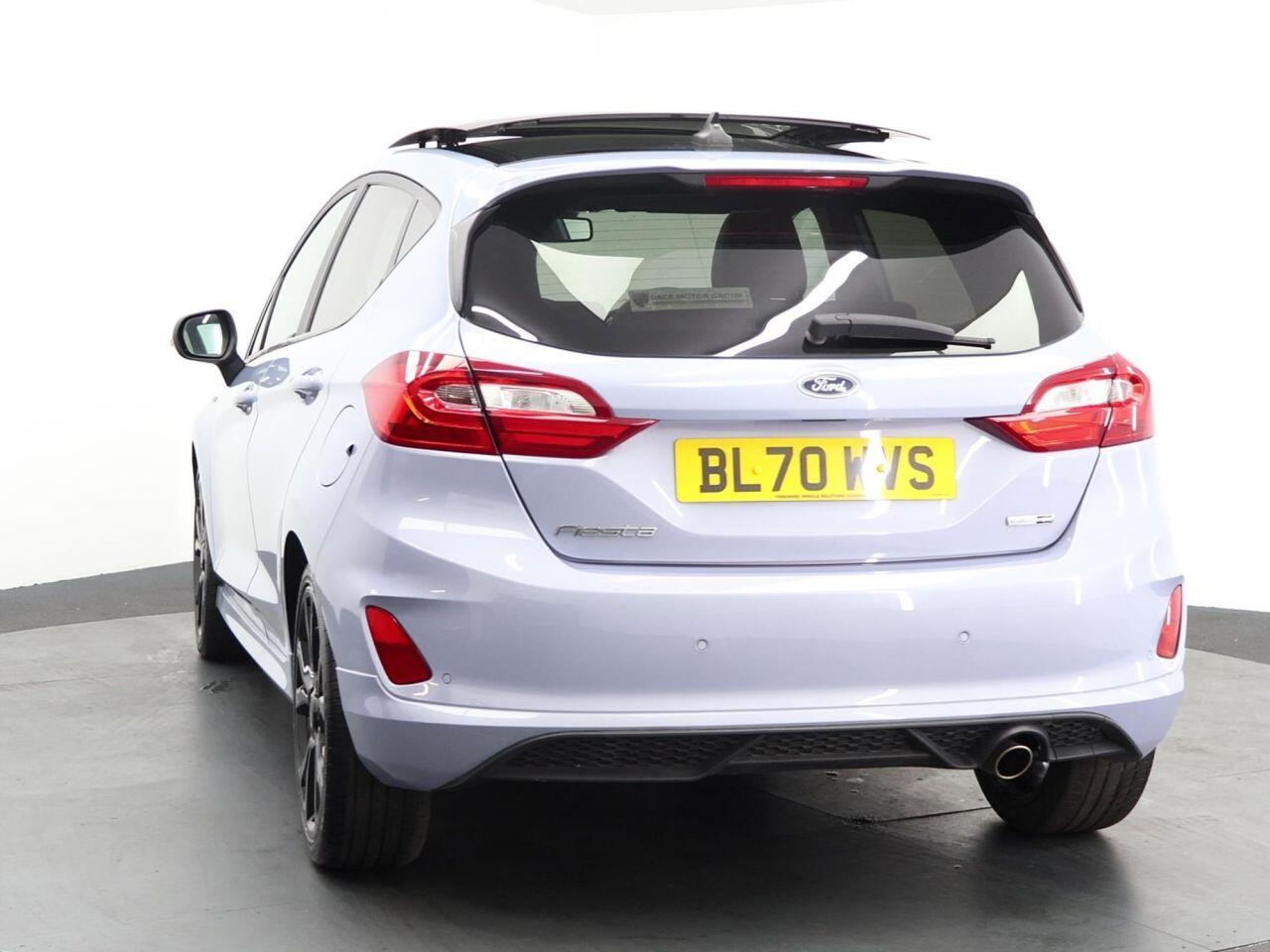 Ford Fiesta - Image 11