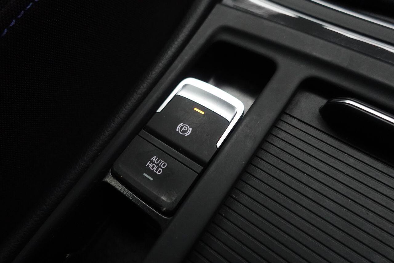 Volkswagen Golf - Image 86