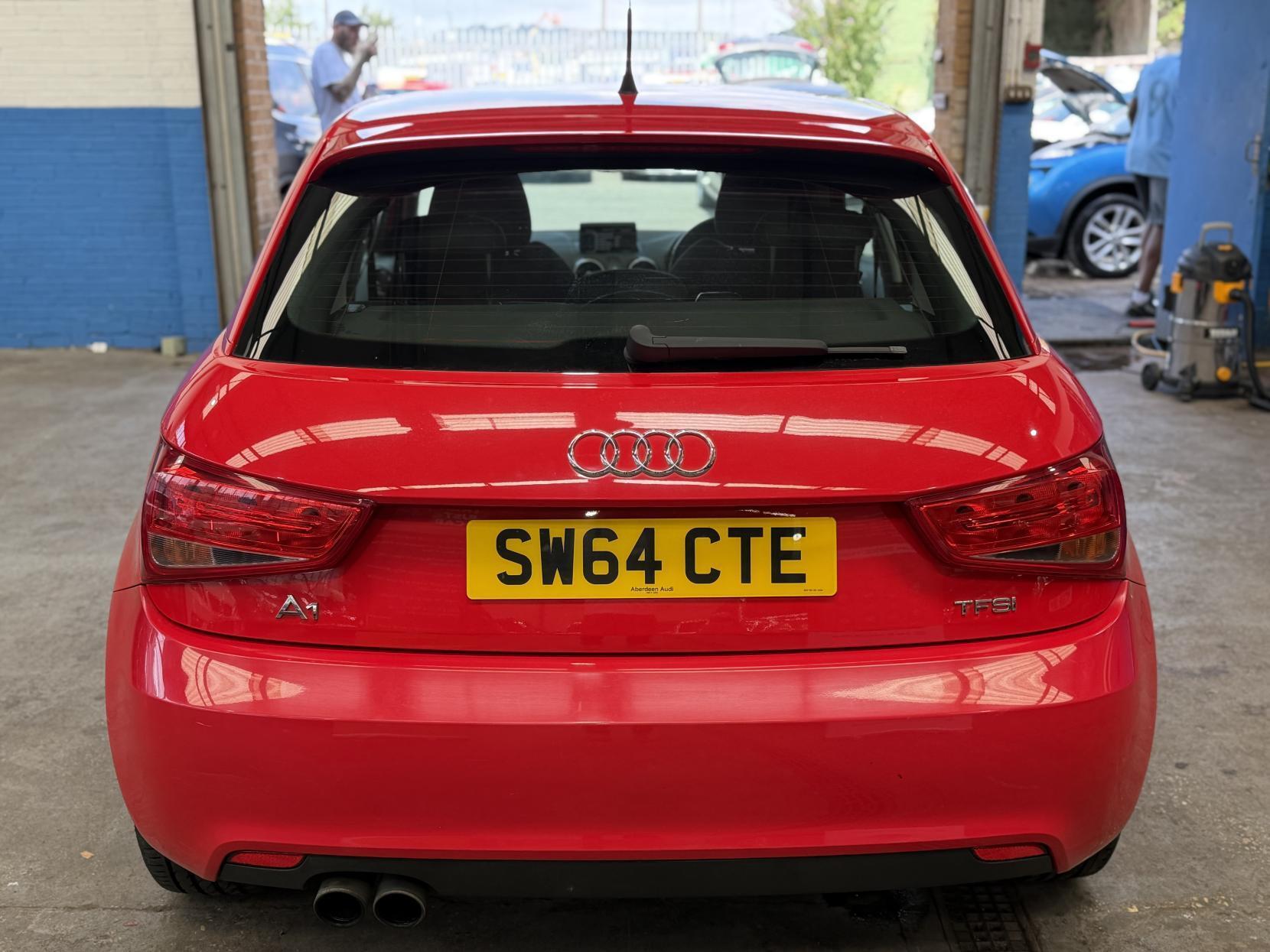 Audi A1 - Image 8
