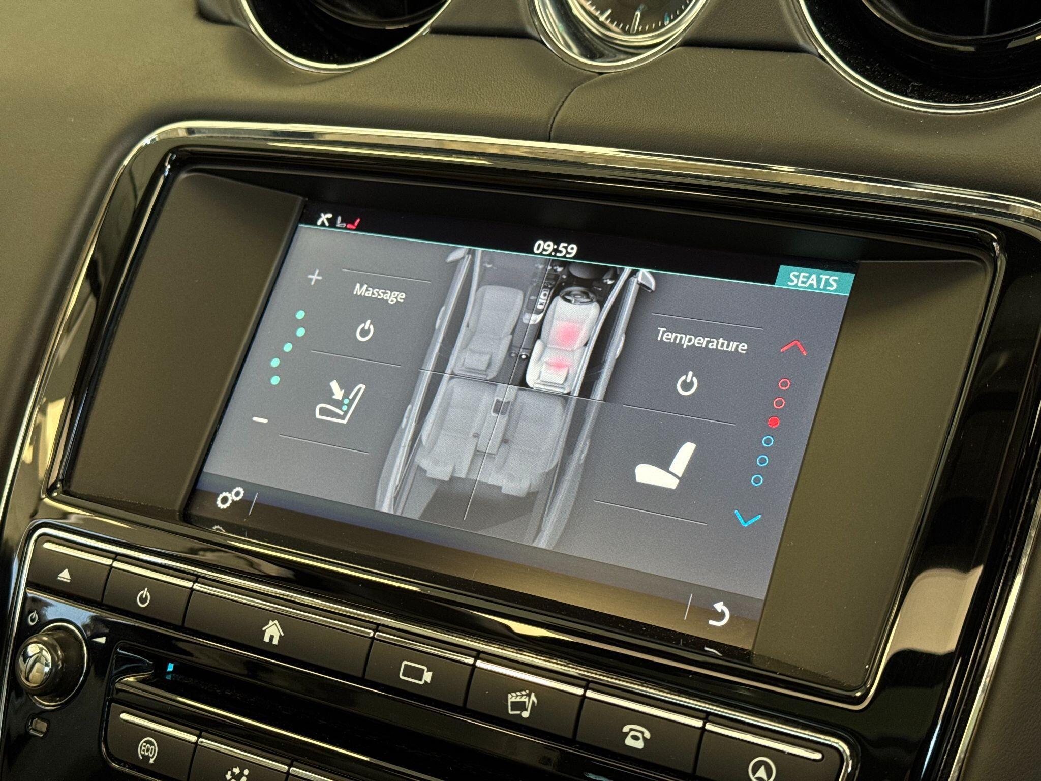 Jaguar XJ - Image 41
