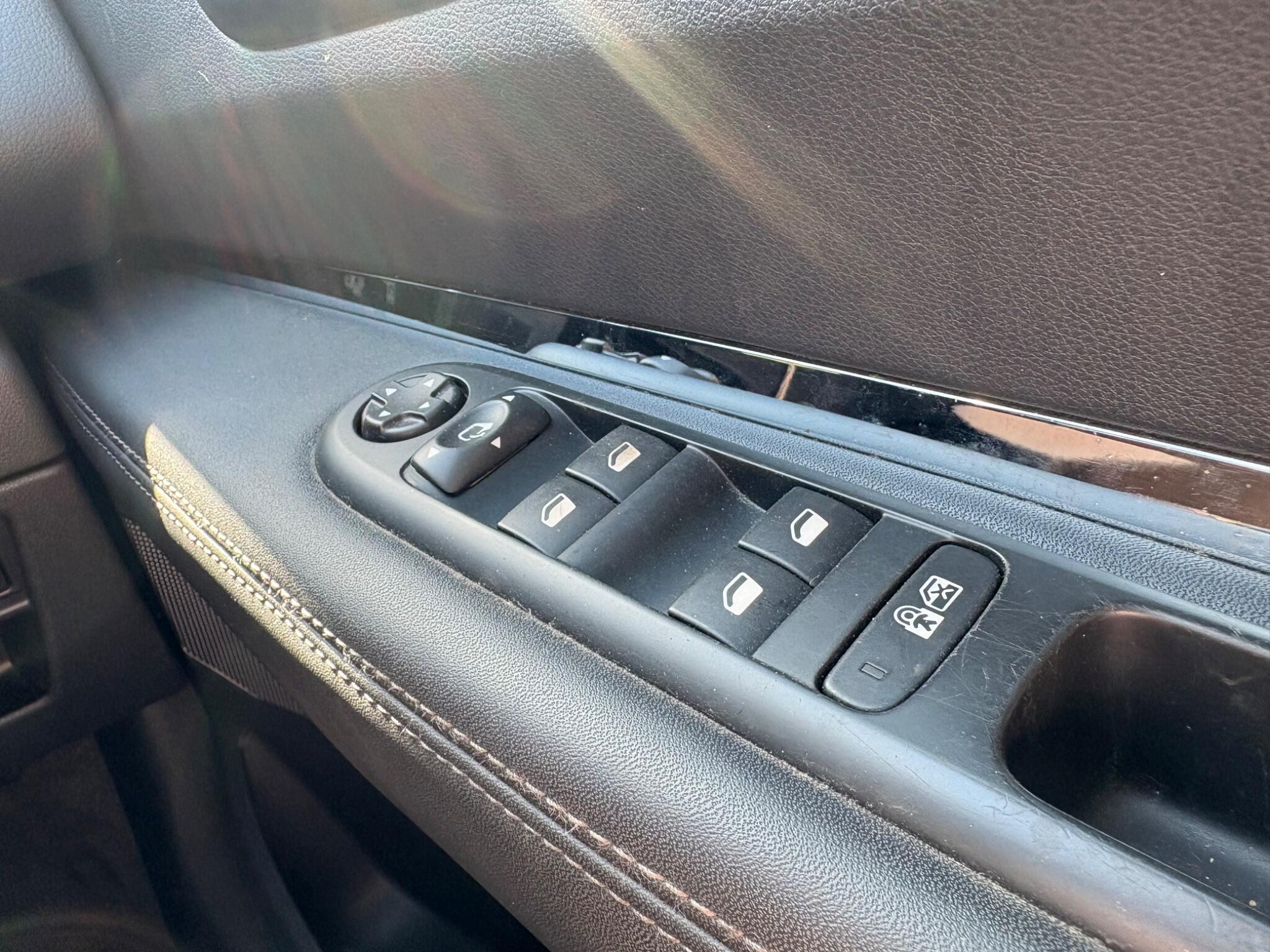 Peugeot 3008 - Image 45