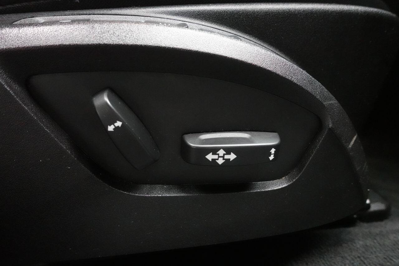 Volvo V40 - Image 41