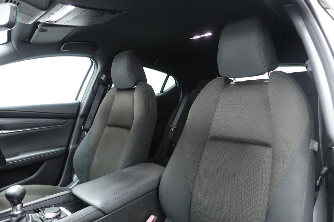 Mazda MAZDA3 - Image 17