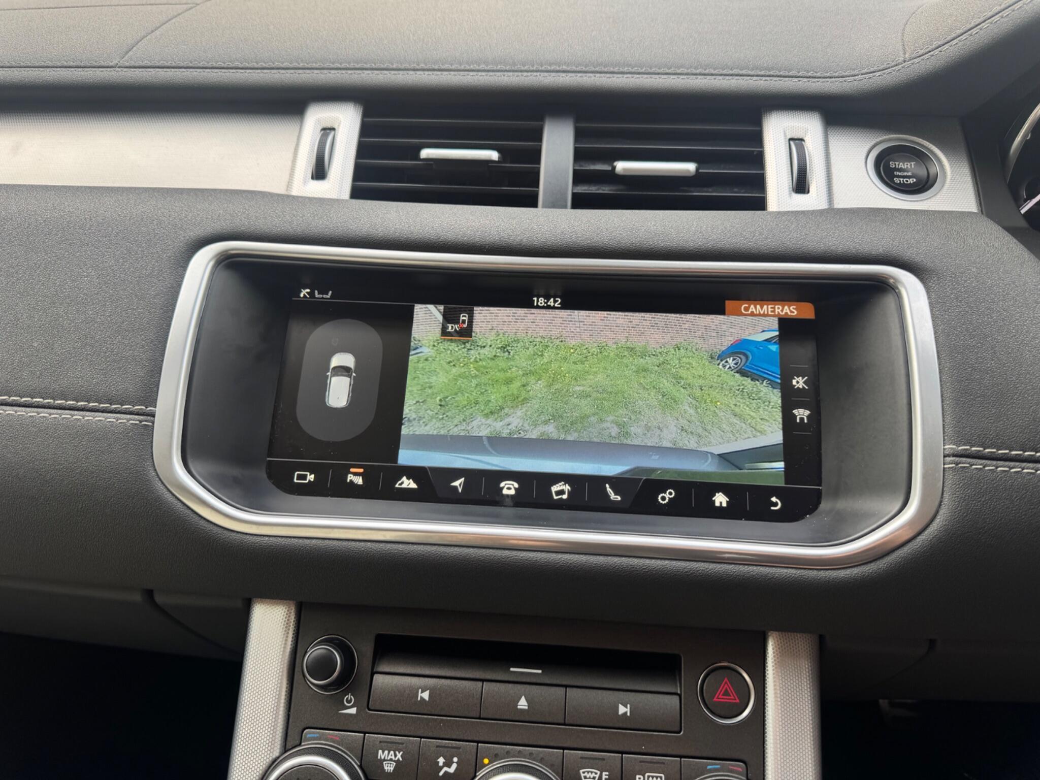 Land Rover Range Rover Evoque - Image 46