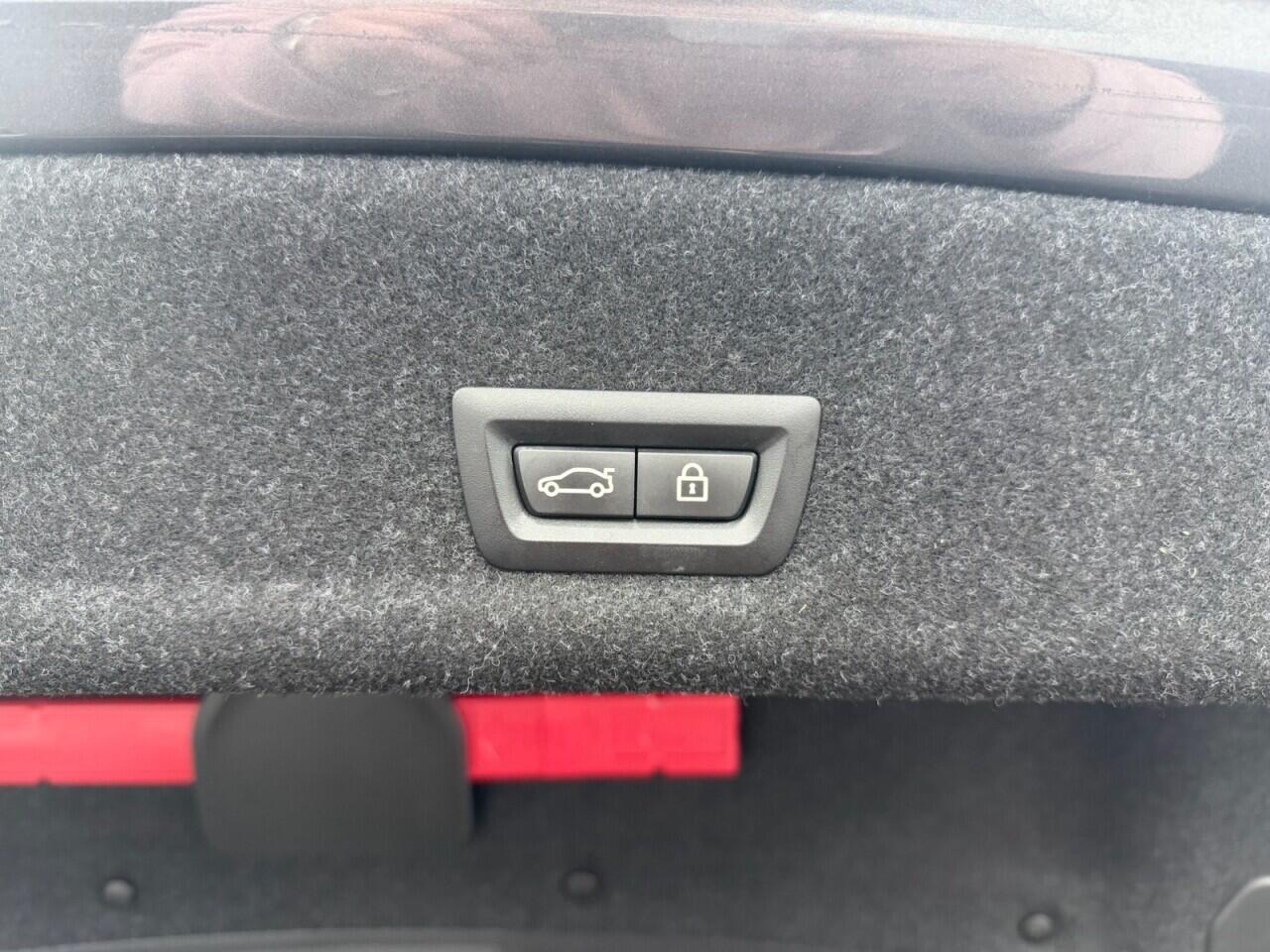 BMW 3 Series - Image 22
