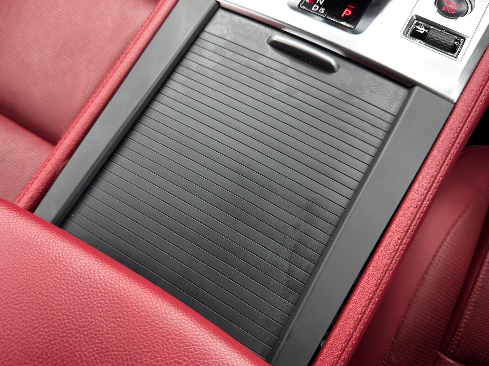 Jaguar F-Pace - Image 24