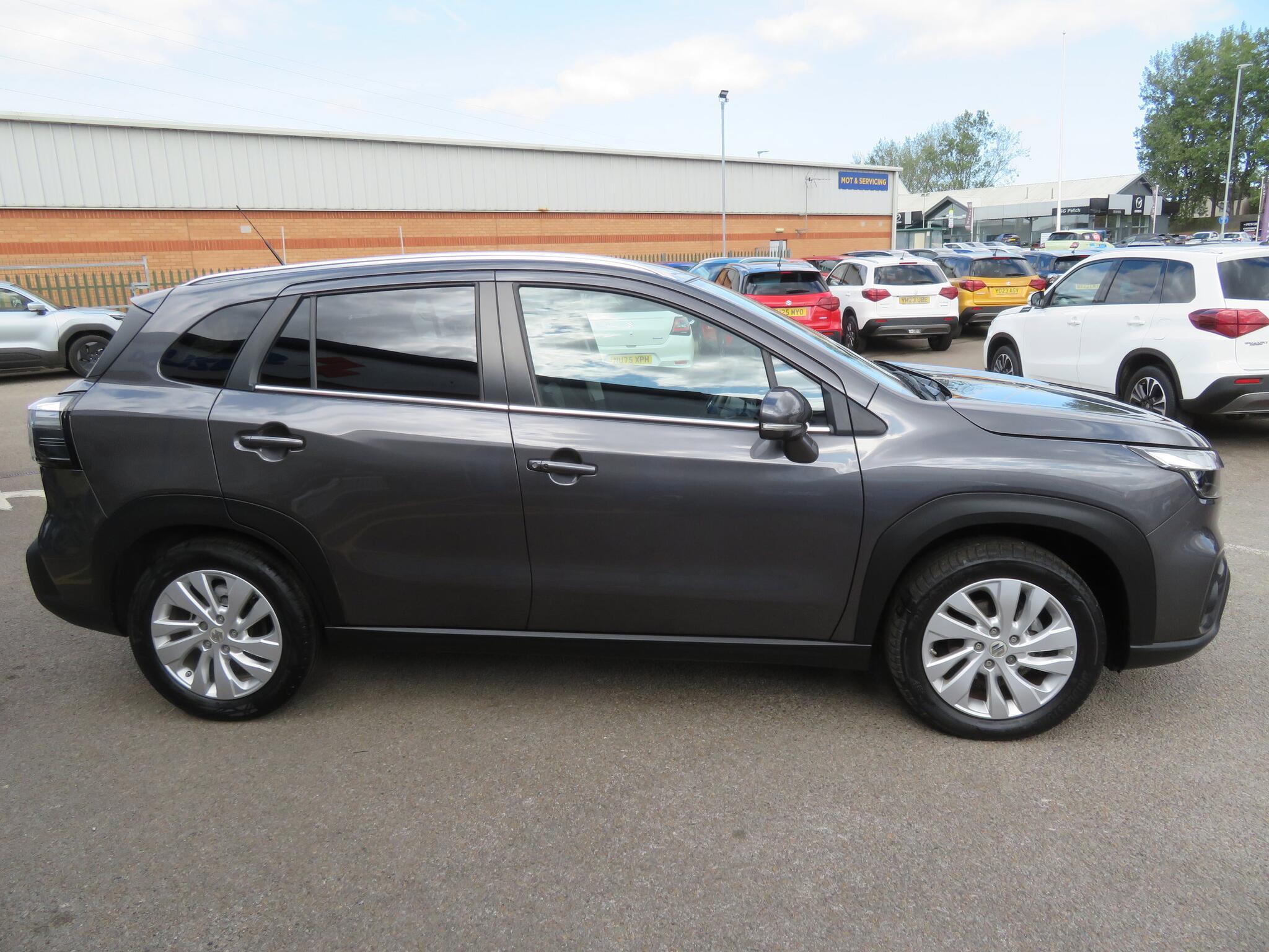 Suzuki S-Cross - Image 4