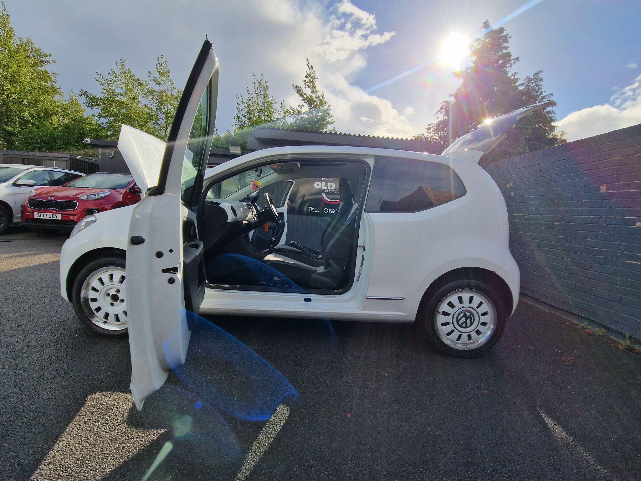 Volkswagen up! - Image 15