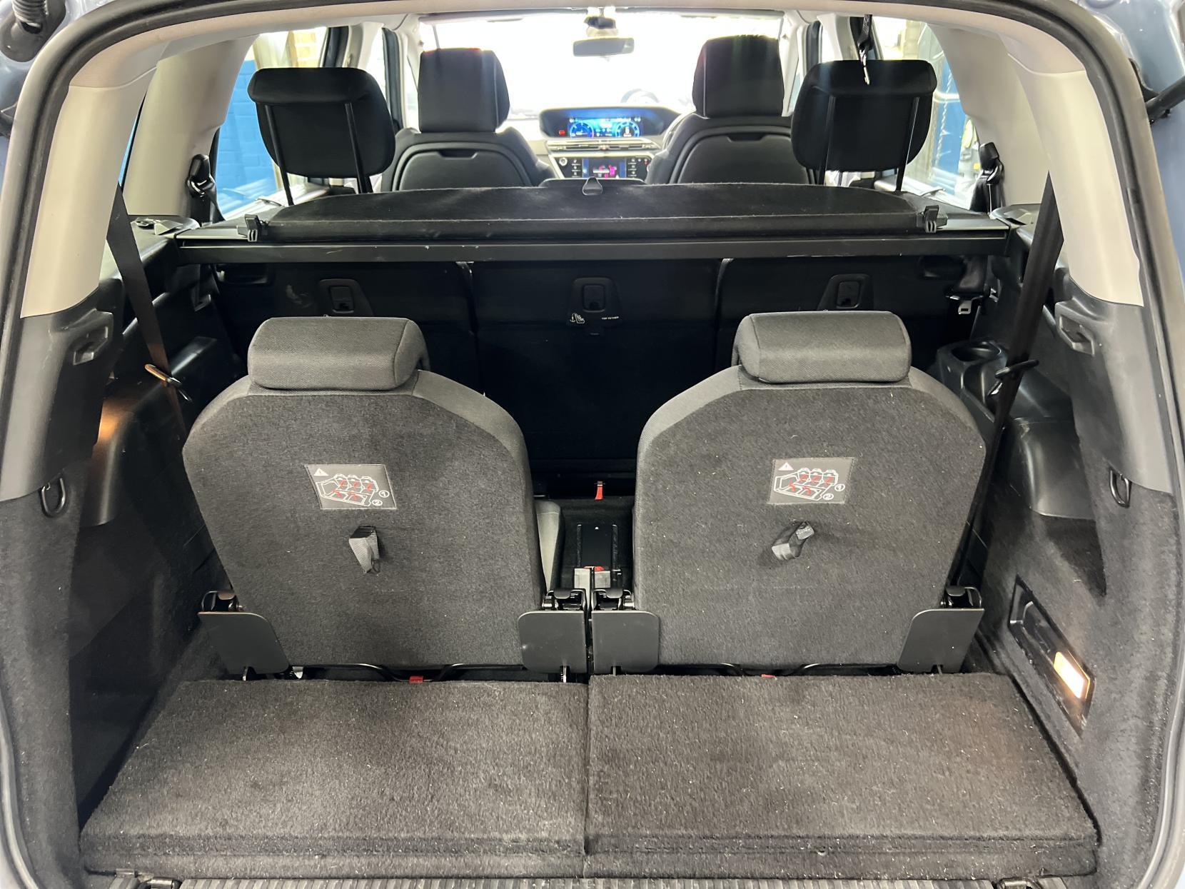 Citroen Grand C4 Picasso - Image 19