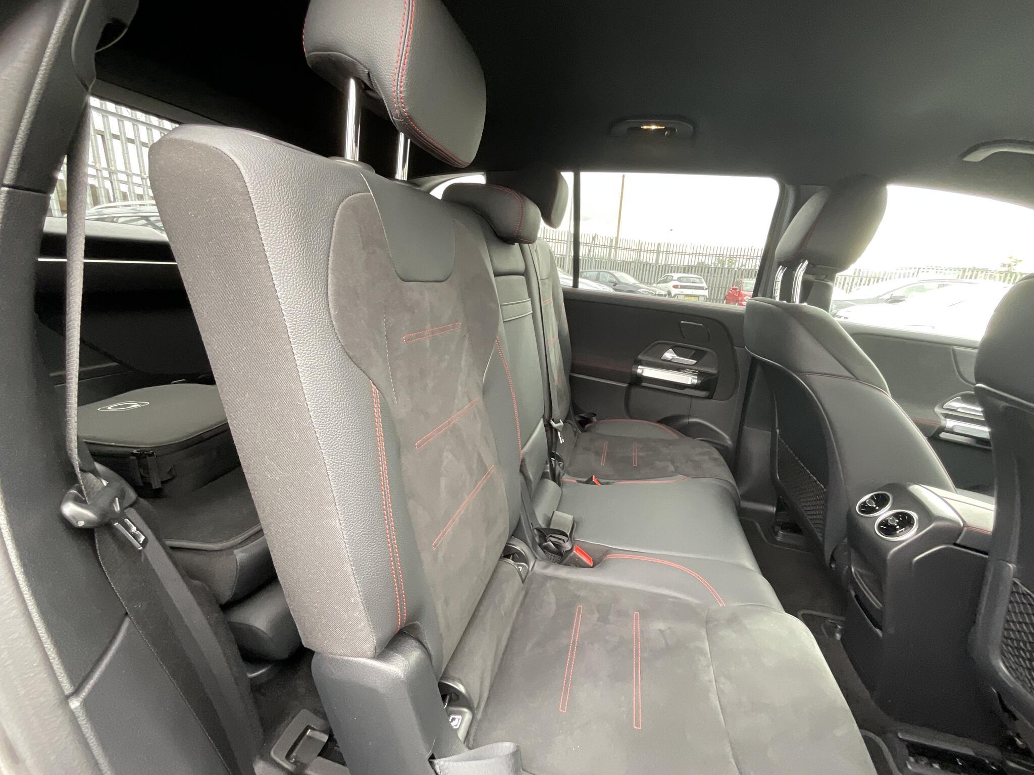 Mercedes Eqb - Image 11