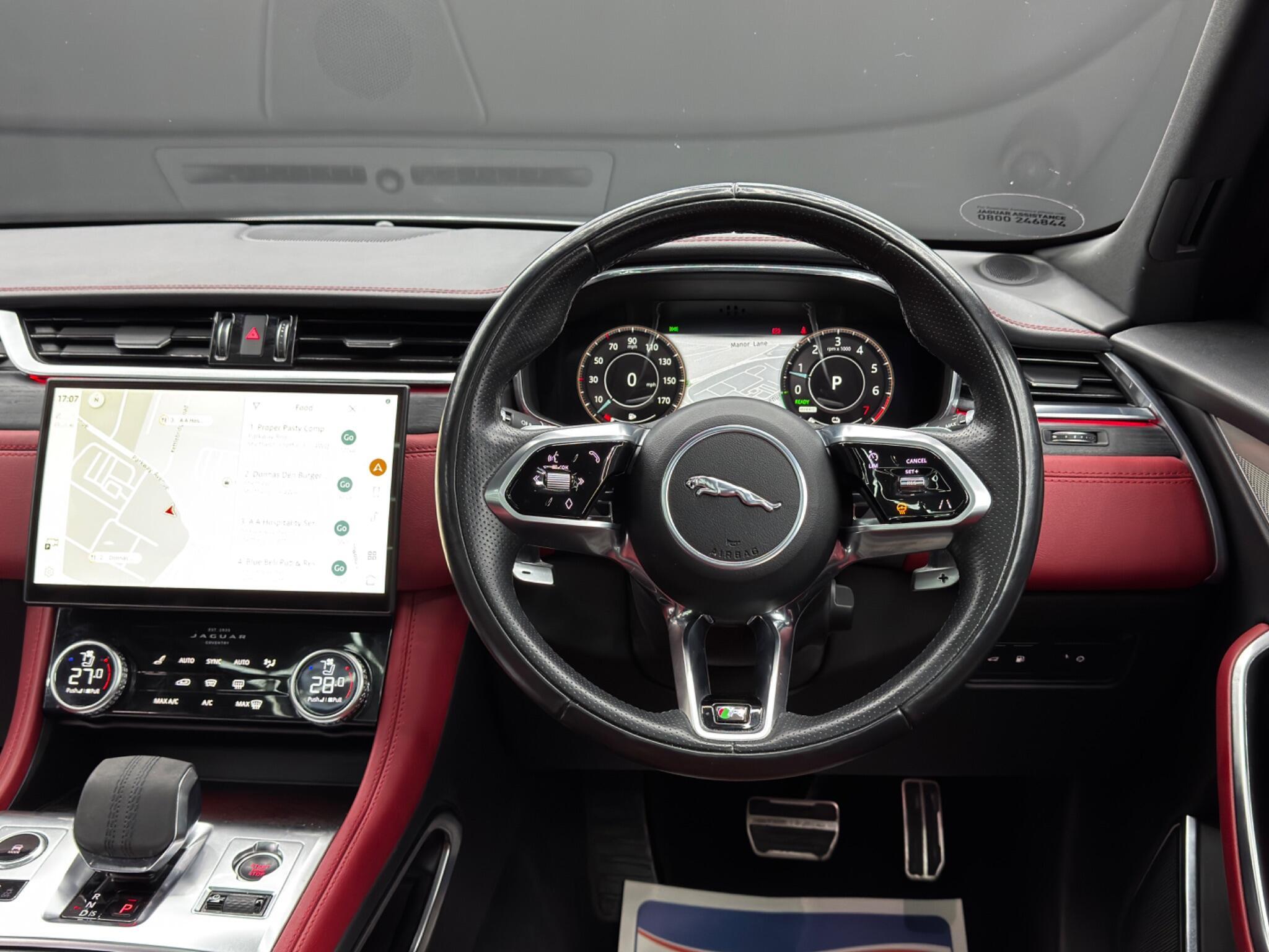 Jaguar F-Pace - Image 18