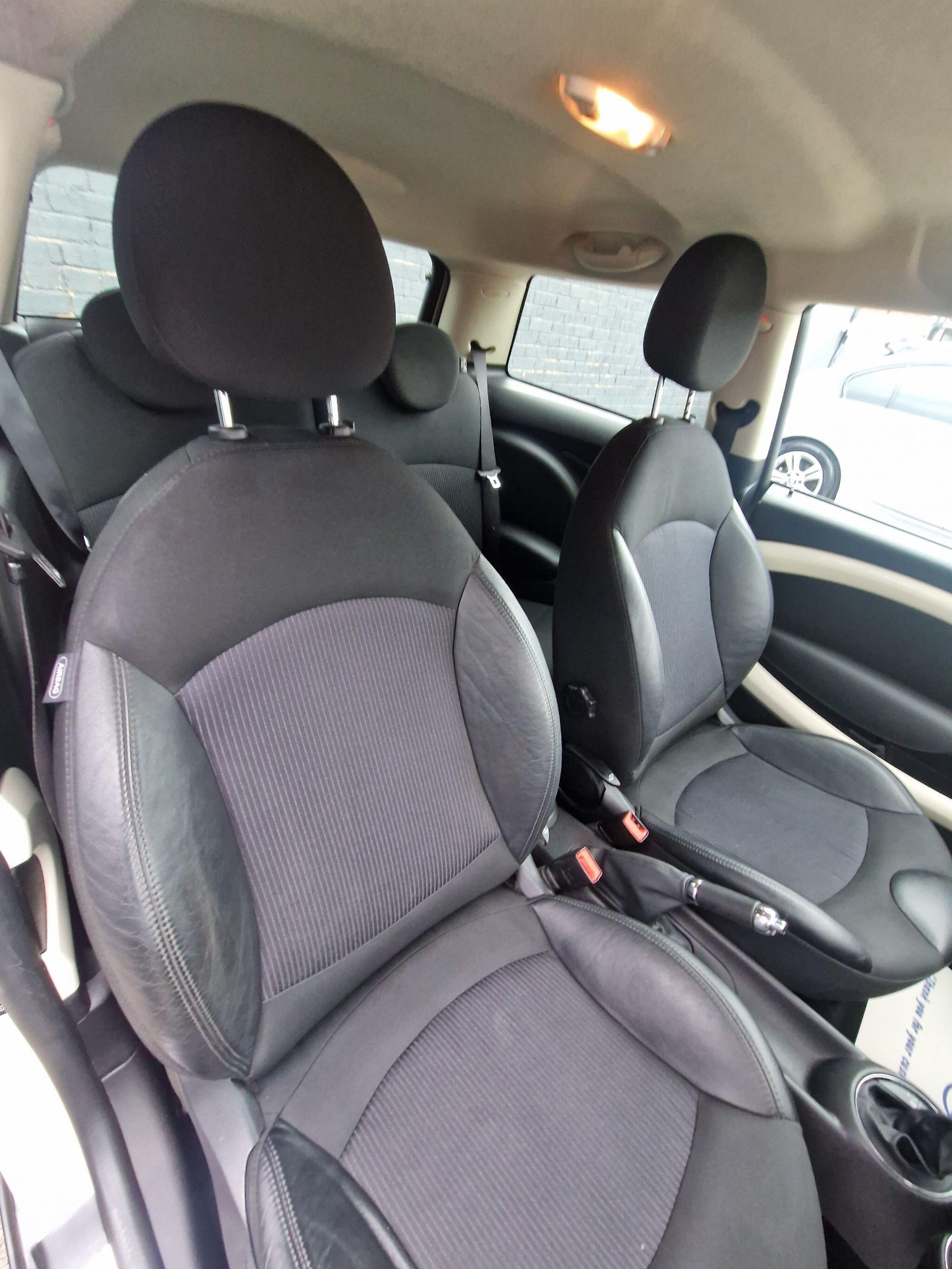 MINI Hatch - Image 29