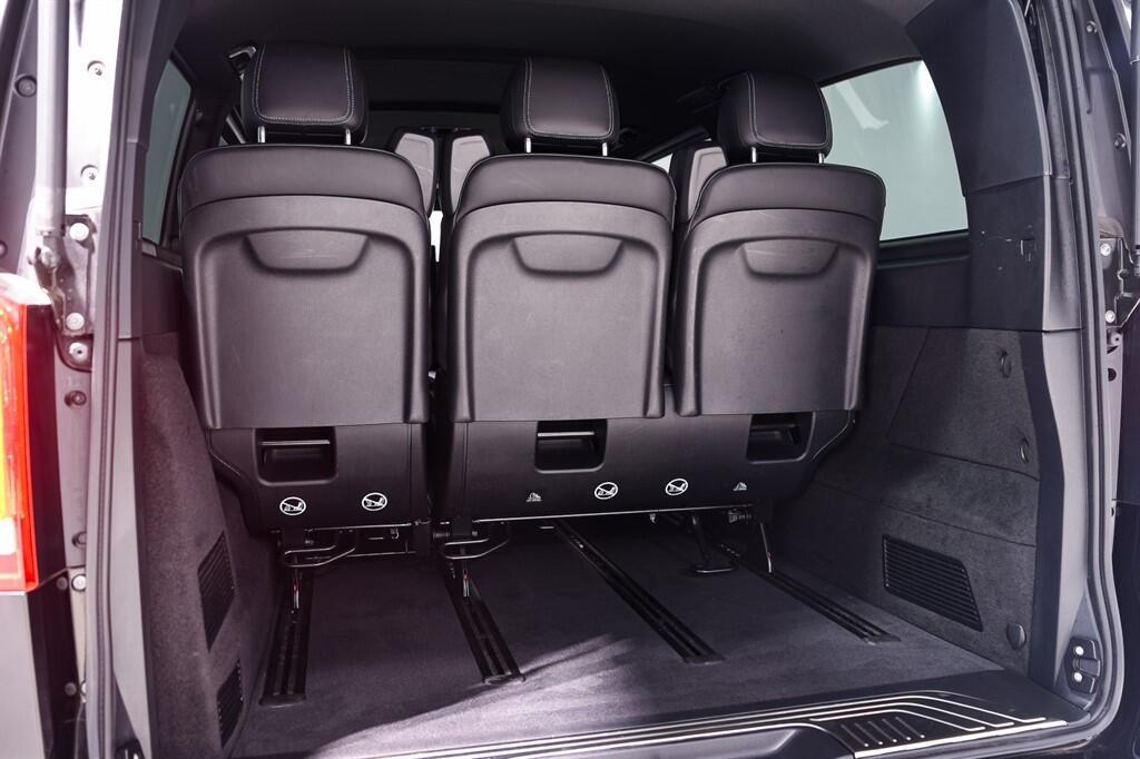 Mercedes V Class - Image 38