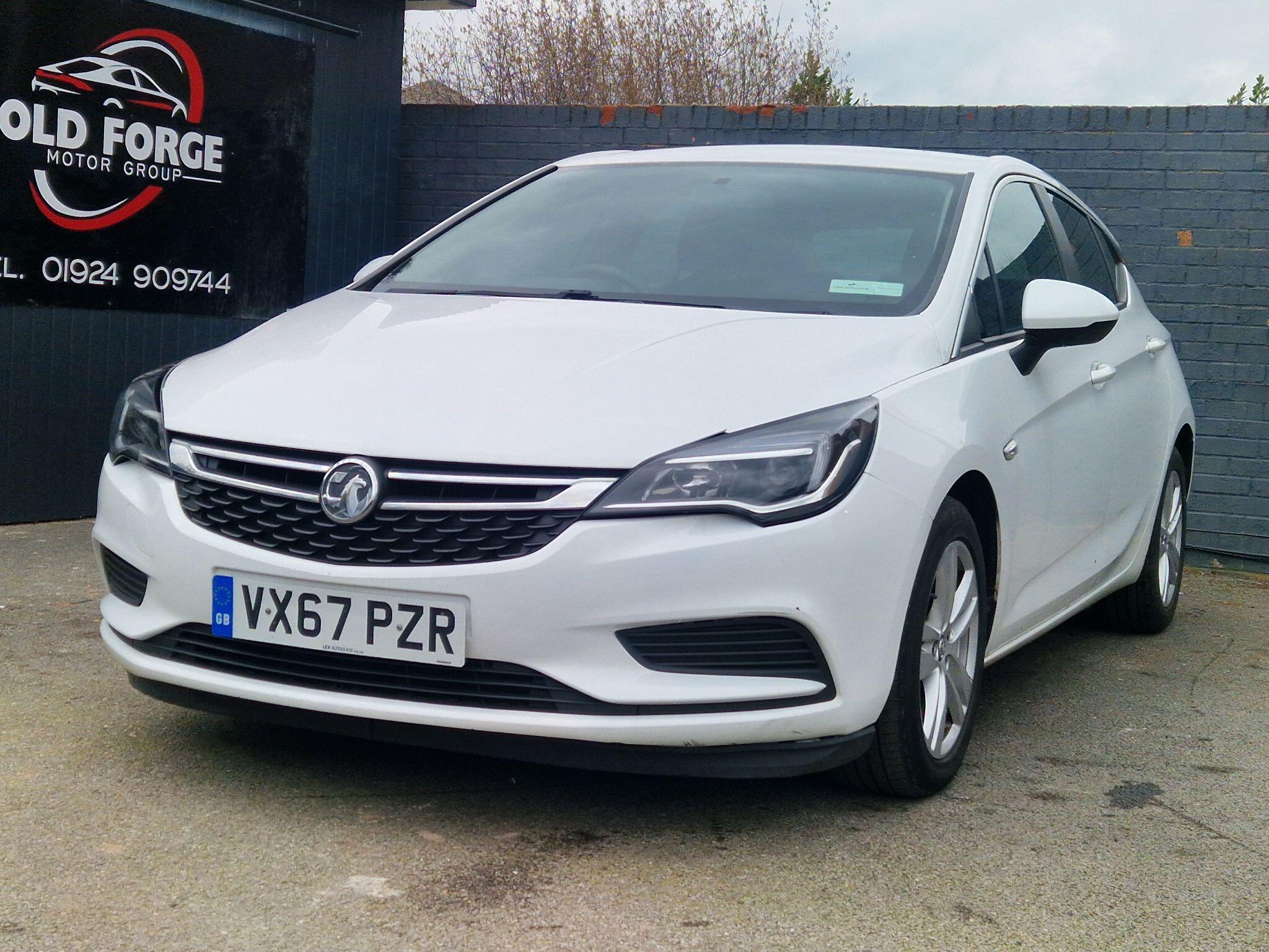 Vauxhall Astra - Image 18