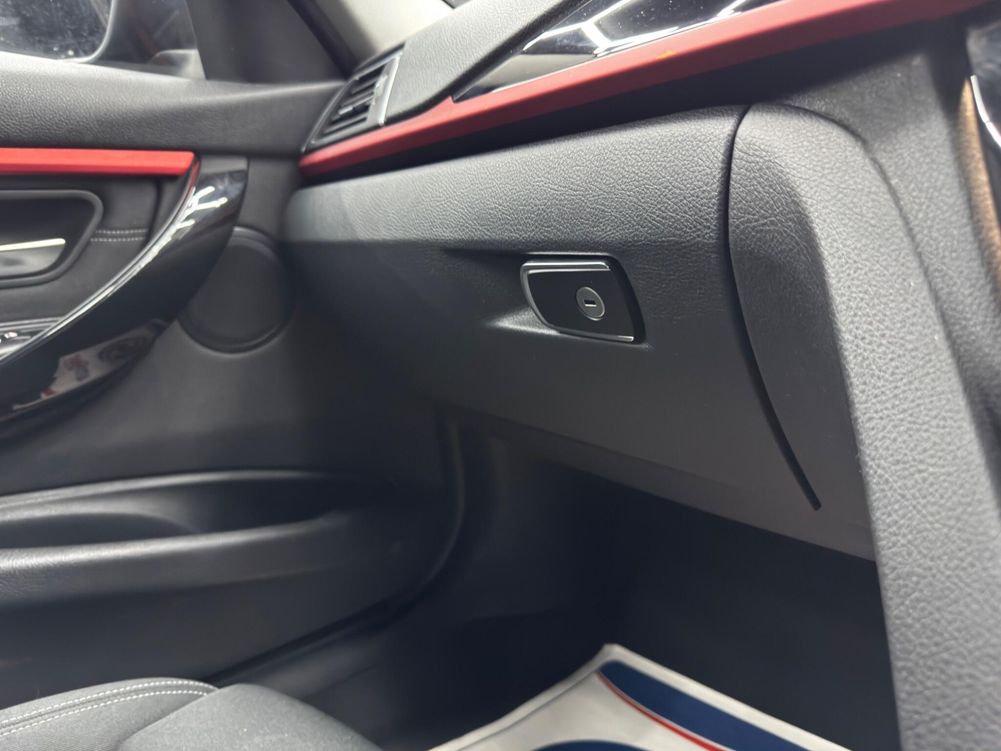 BMW 3 Series - Image 36