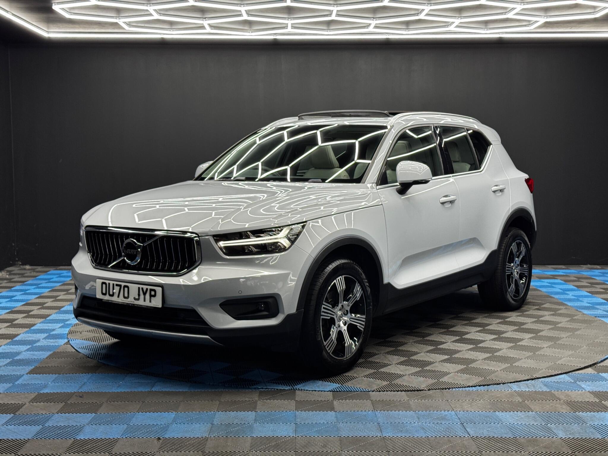 Volvo XC40 - Image 3