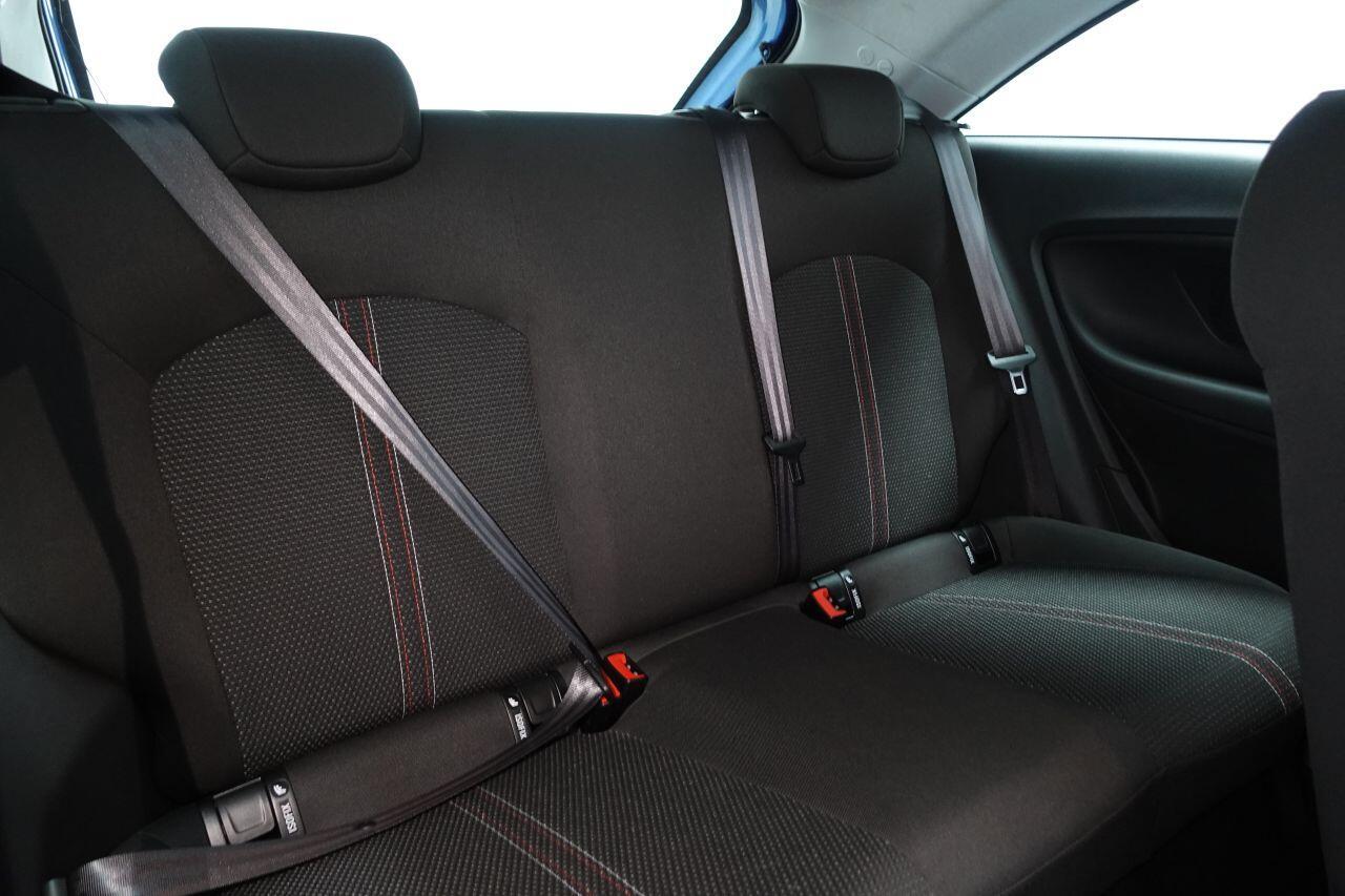 Vauxhall Corsa - Image 18