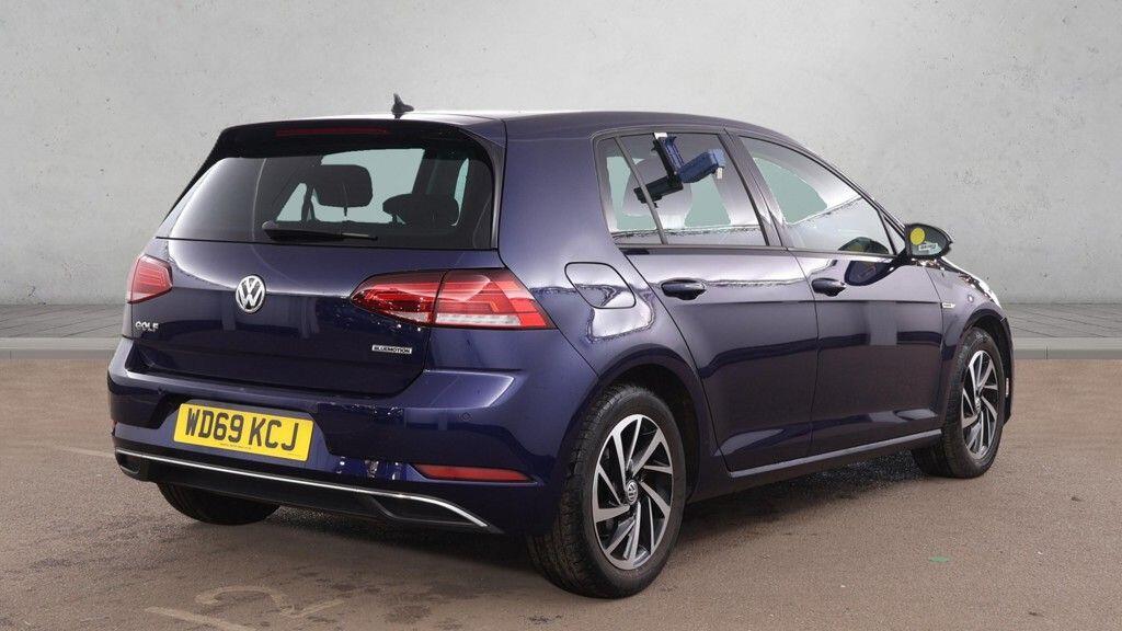 Volkswagen Golf - Image 4