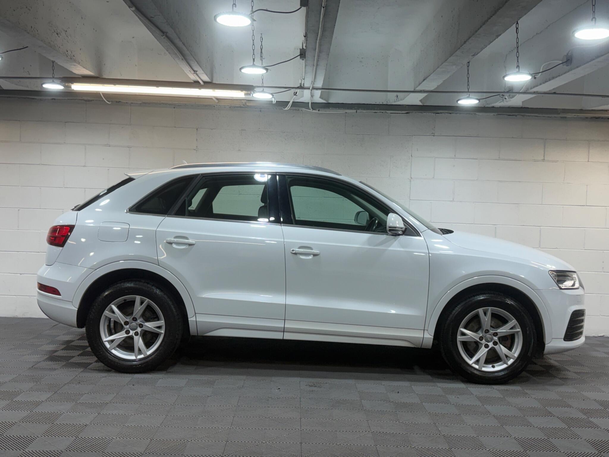 Audi Q3 - Image 5