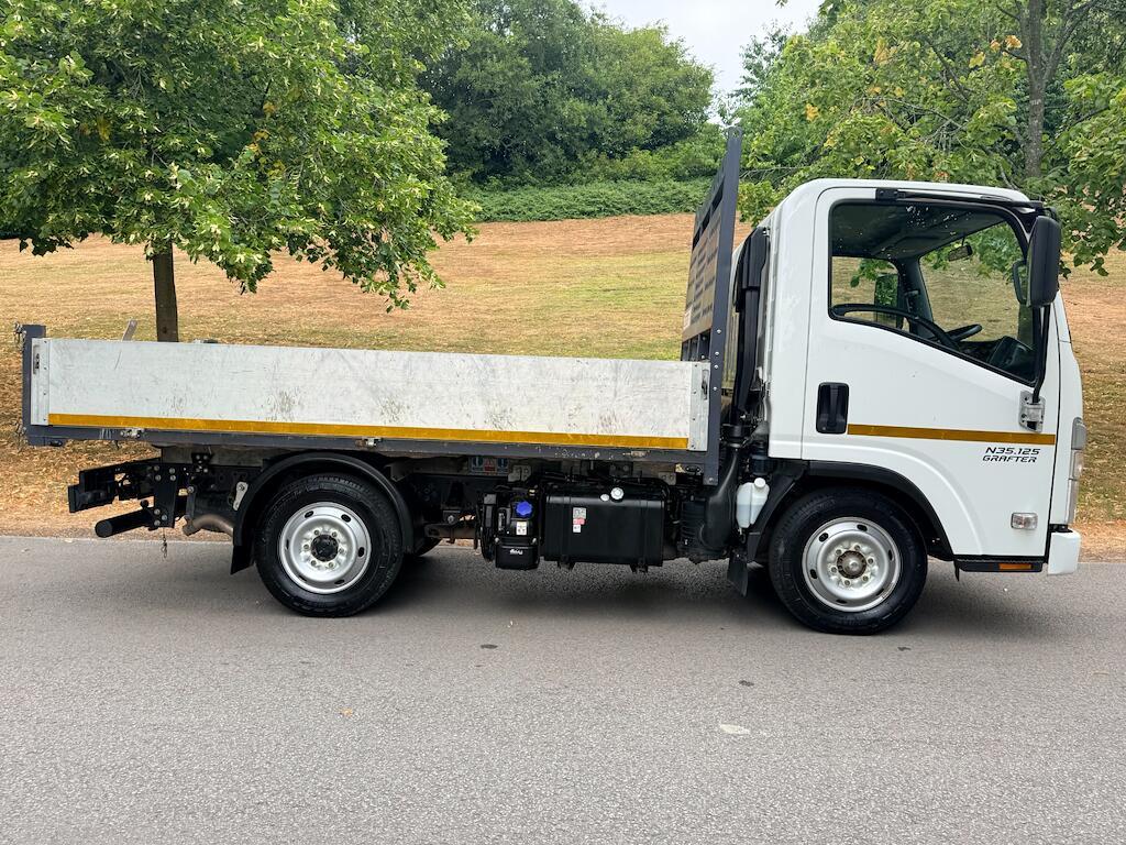 Isuzu Grafter - Image 18