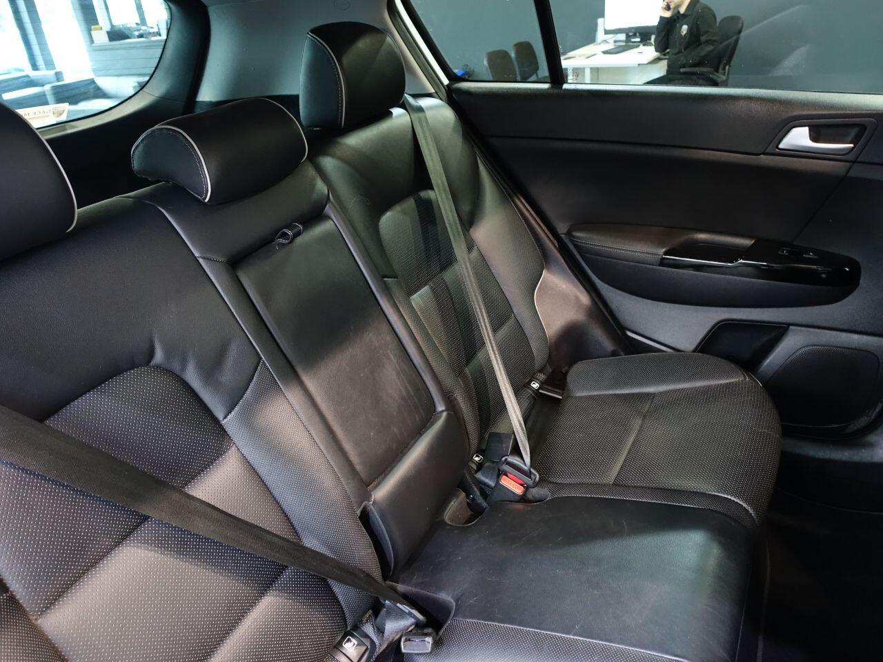 Kia Sportage - Image 16