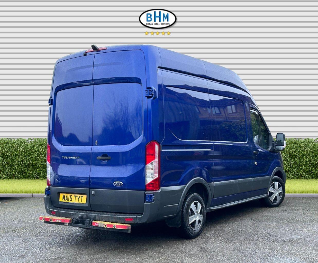 Ford Transit - Image 11