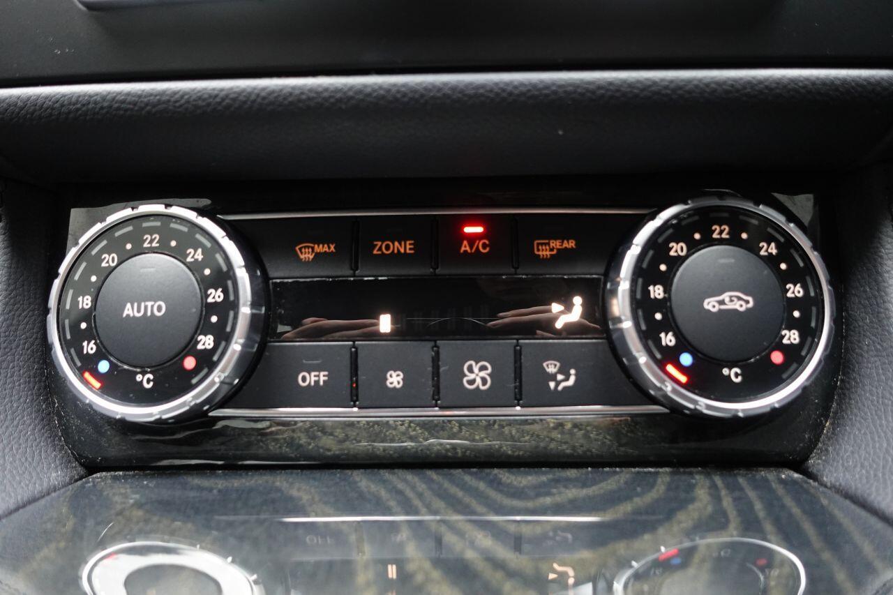 Mercedes CLS Class - Image 41