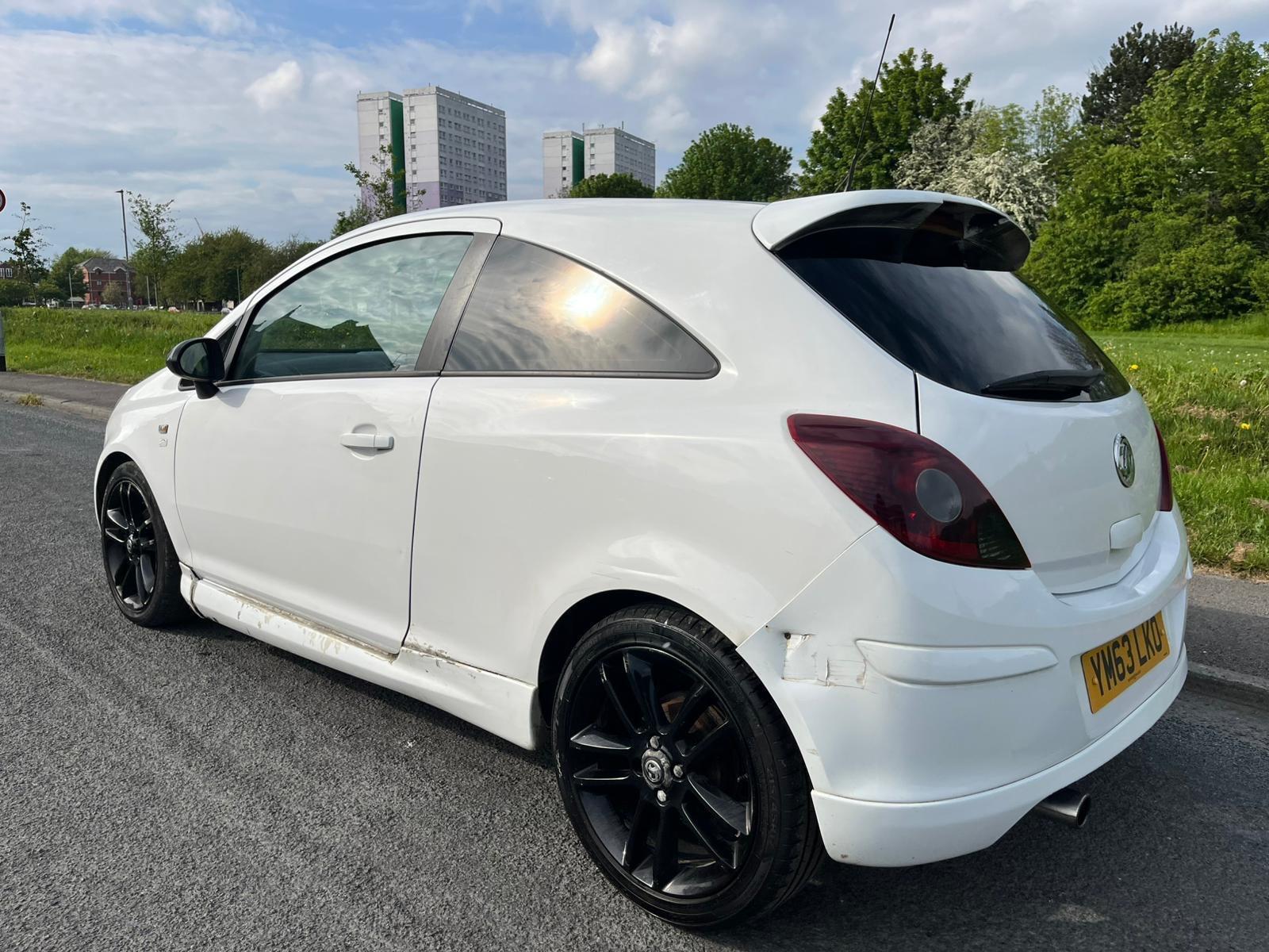 Vauxhall Corsa - Image 4