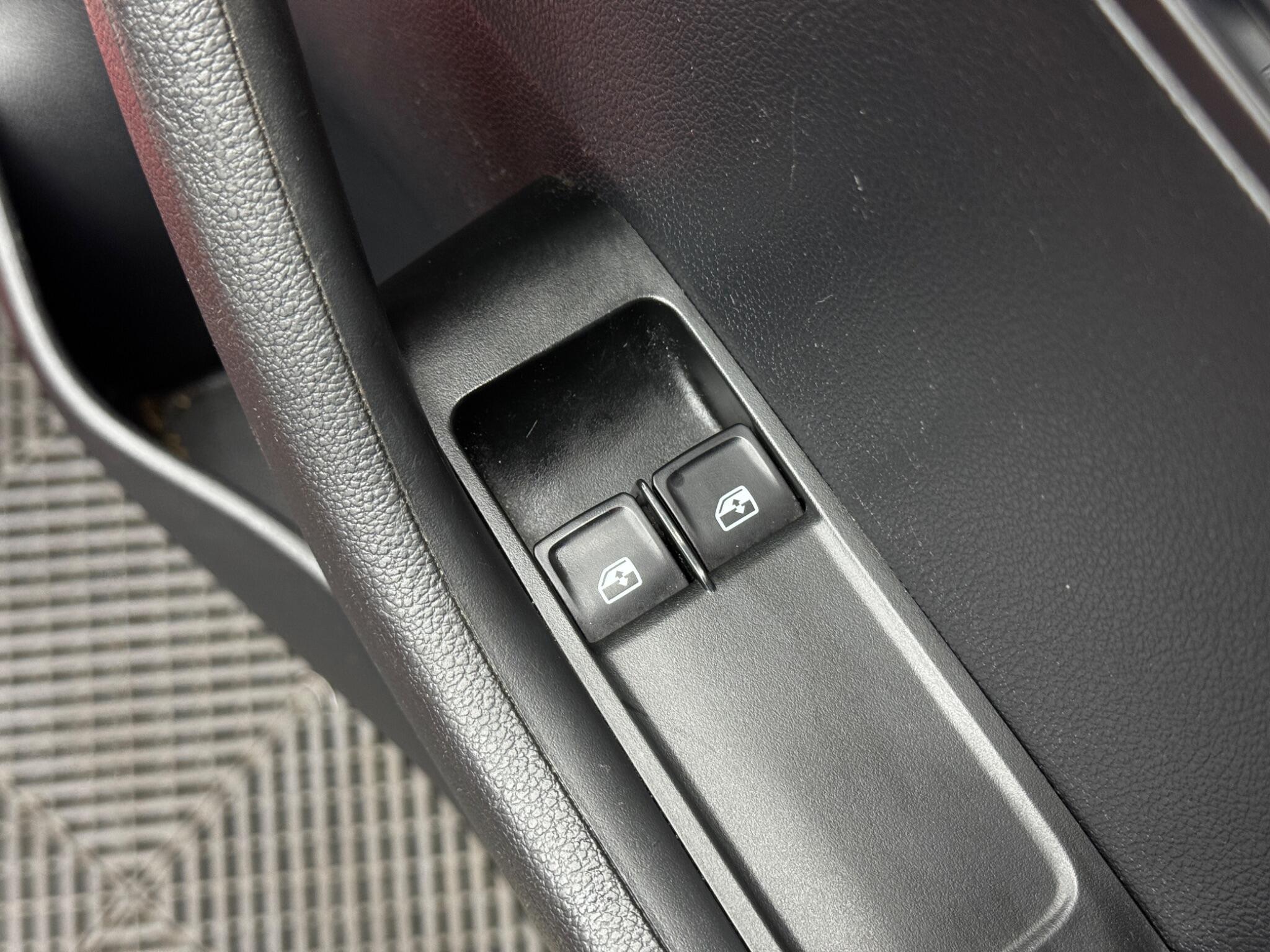 Skoda Fabia - Image 39