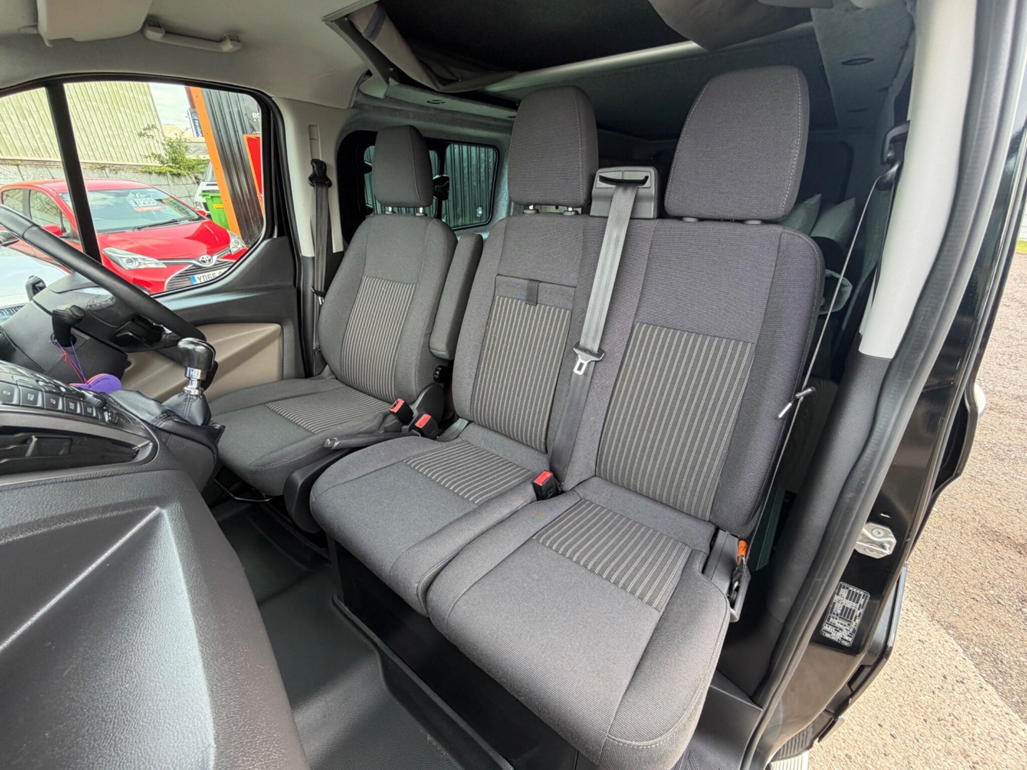 Ford Transit Custom - Image 16