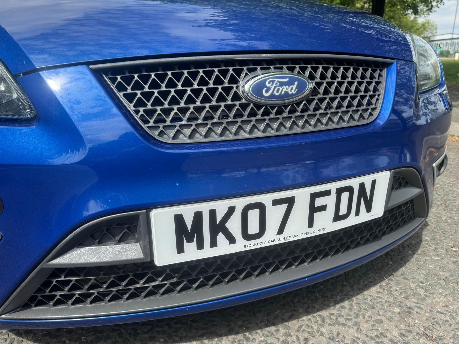 Ford Focus - Image 32