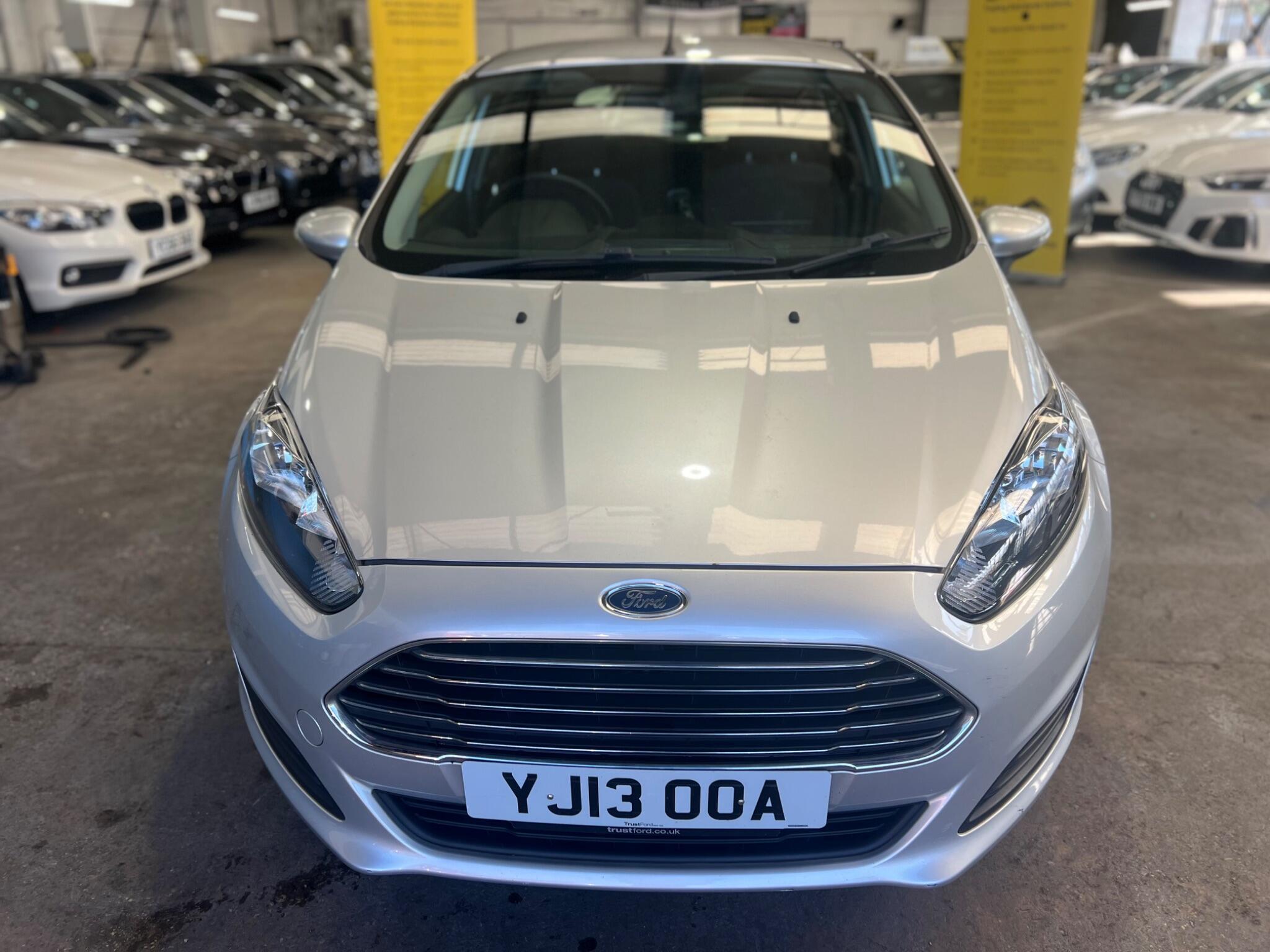 Ford Fiesta - Image 11