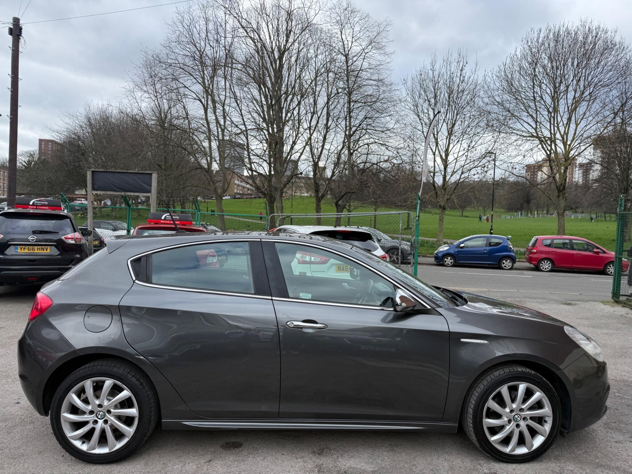 Alfa Romeo Giulietta - Image 8