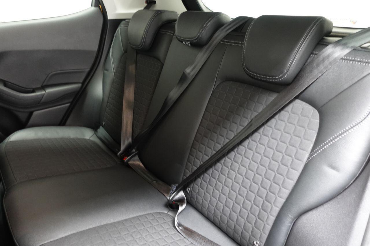 Ford Fiesta - Image 19