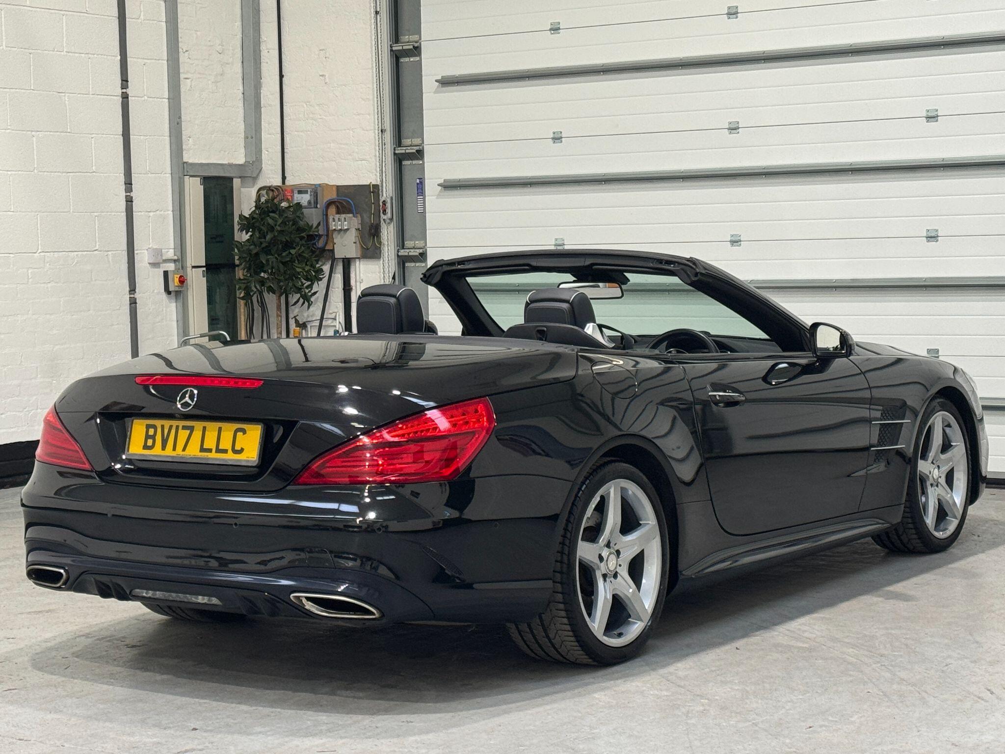 Mercedes SL - Image 13