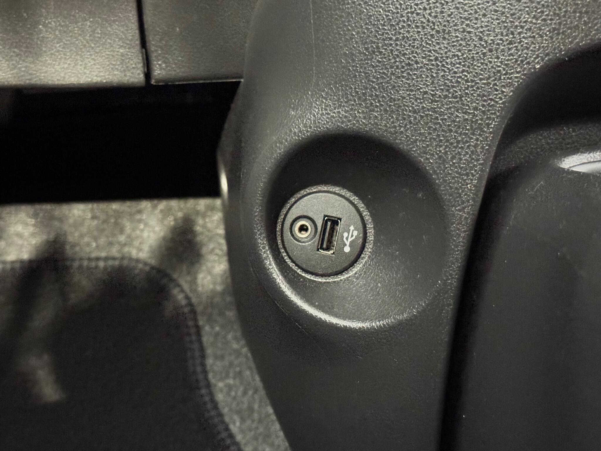 Nissan Micra - Image 33