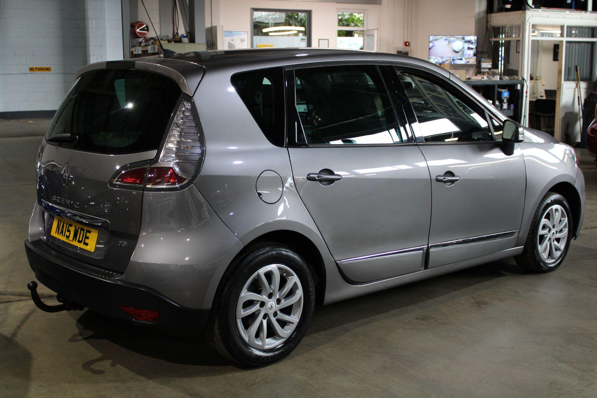 Renault Scenic - Image 10