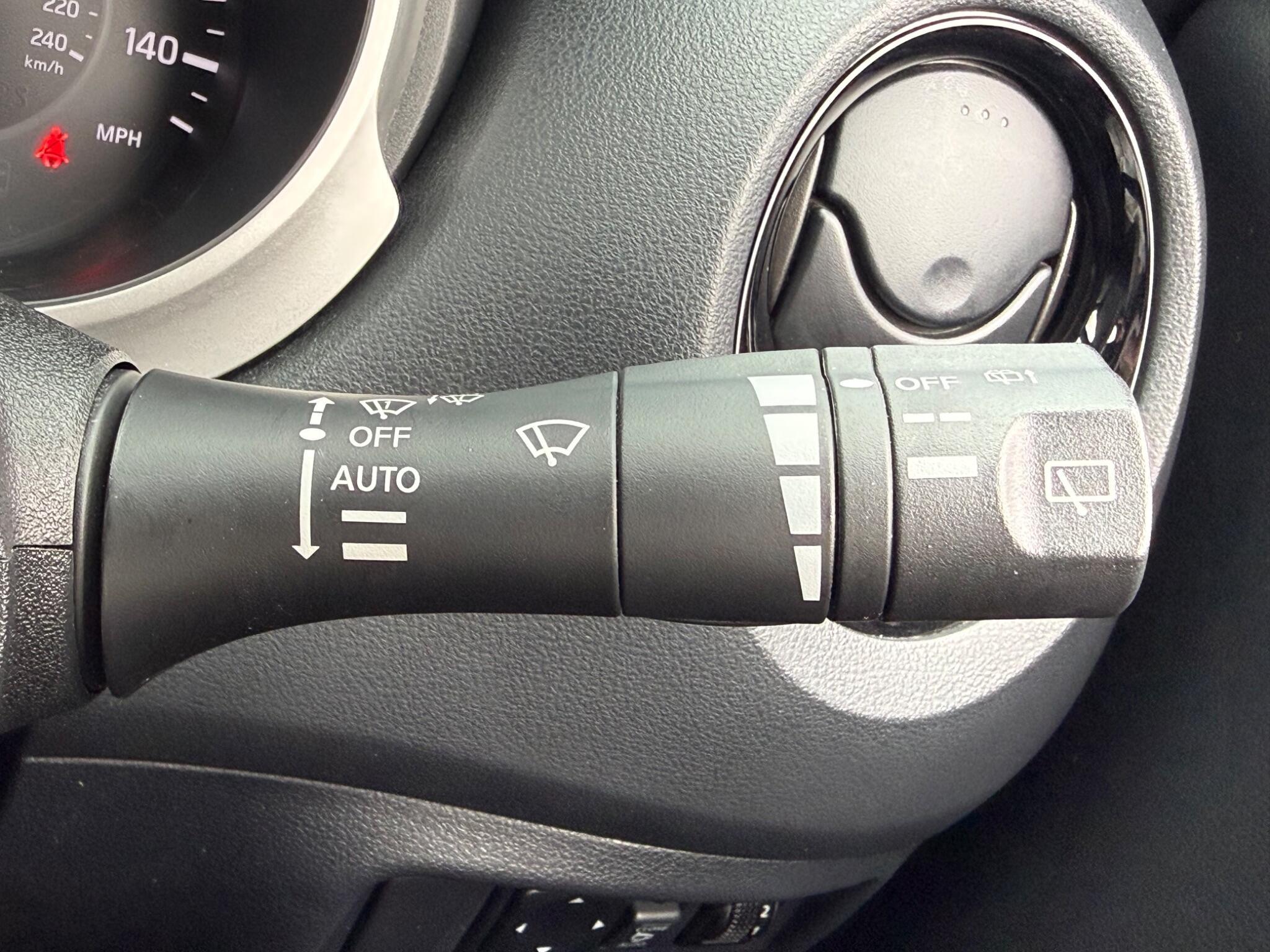 Nissan Juke - Image 29