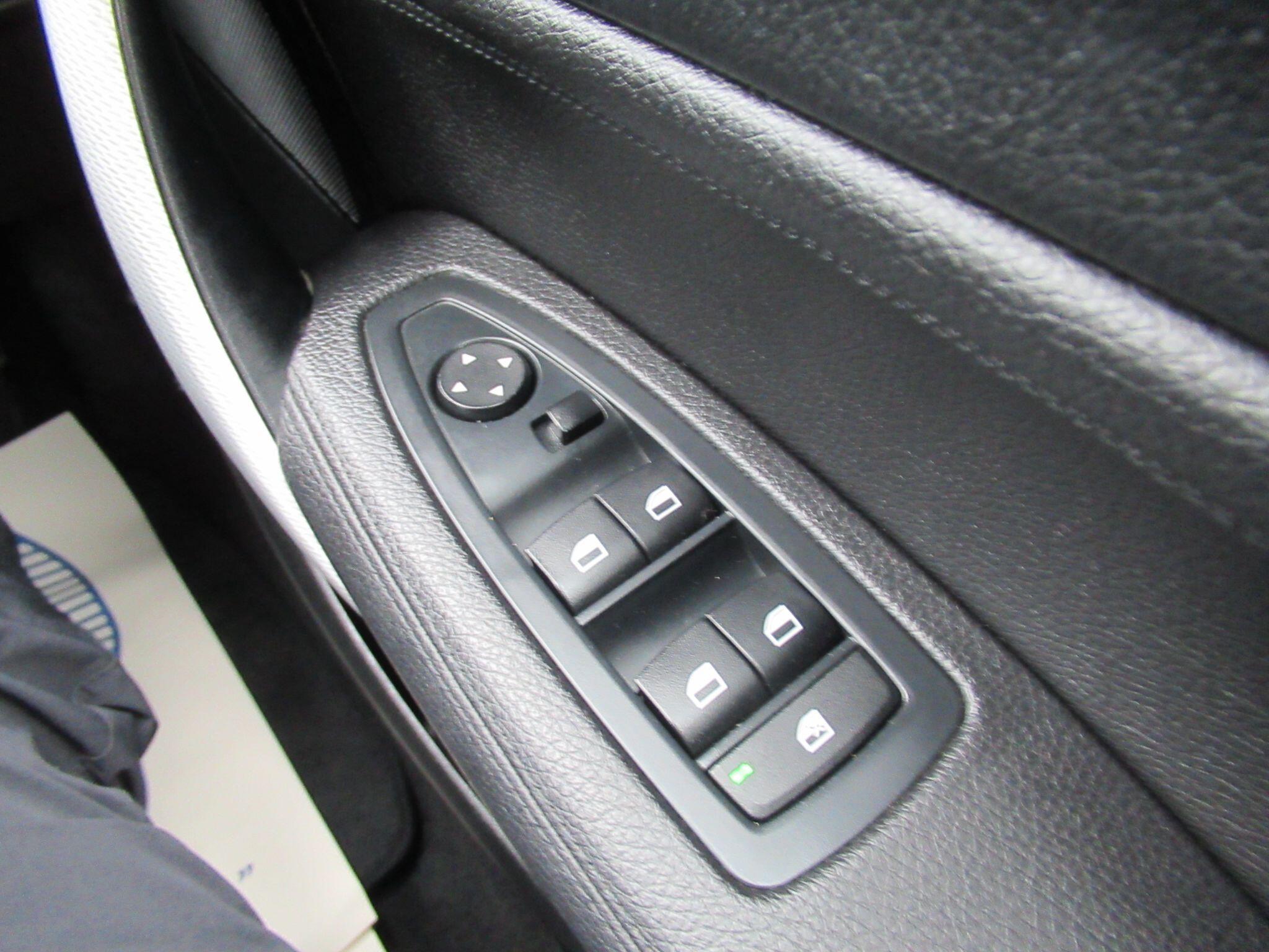 BMW 1 Series - Image 31