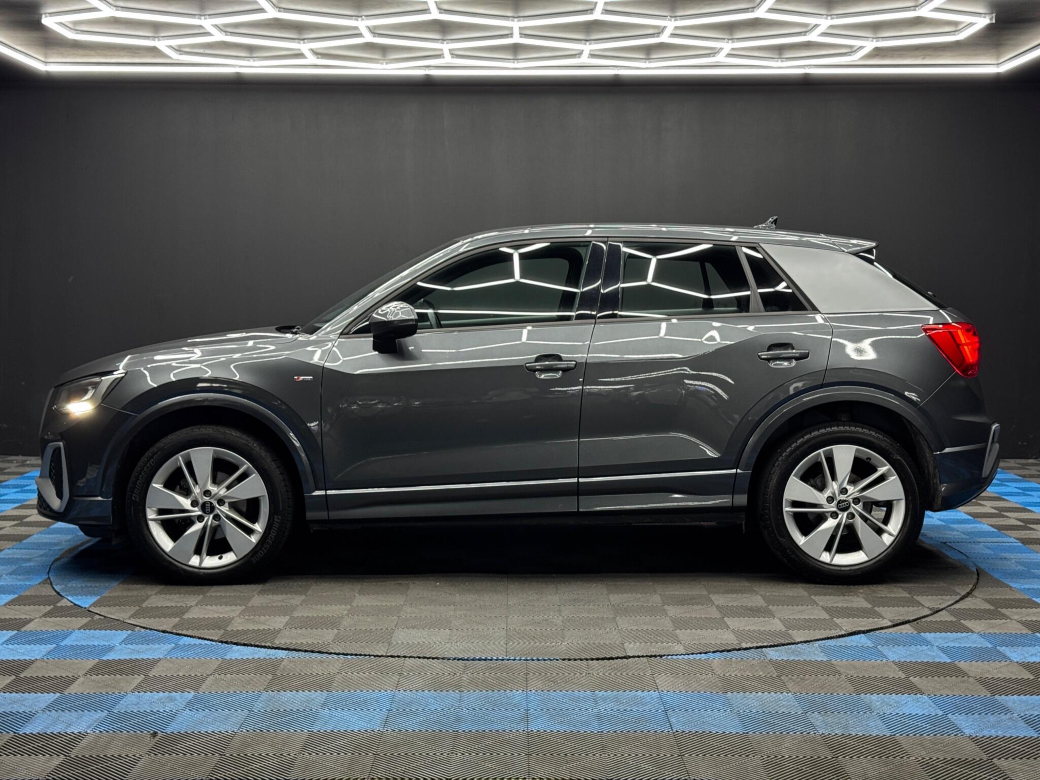 Audi Q2 - Image 8