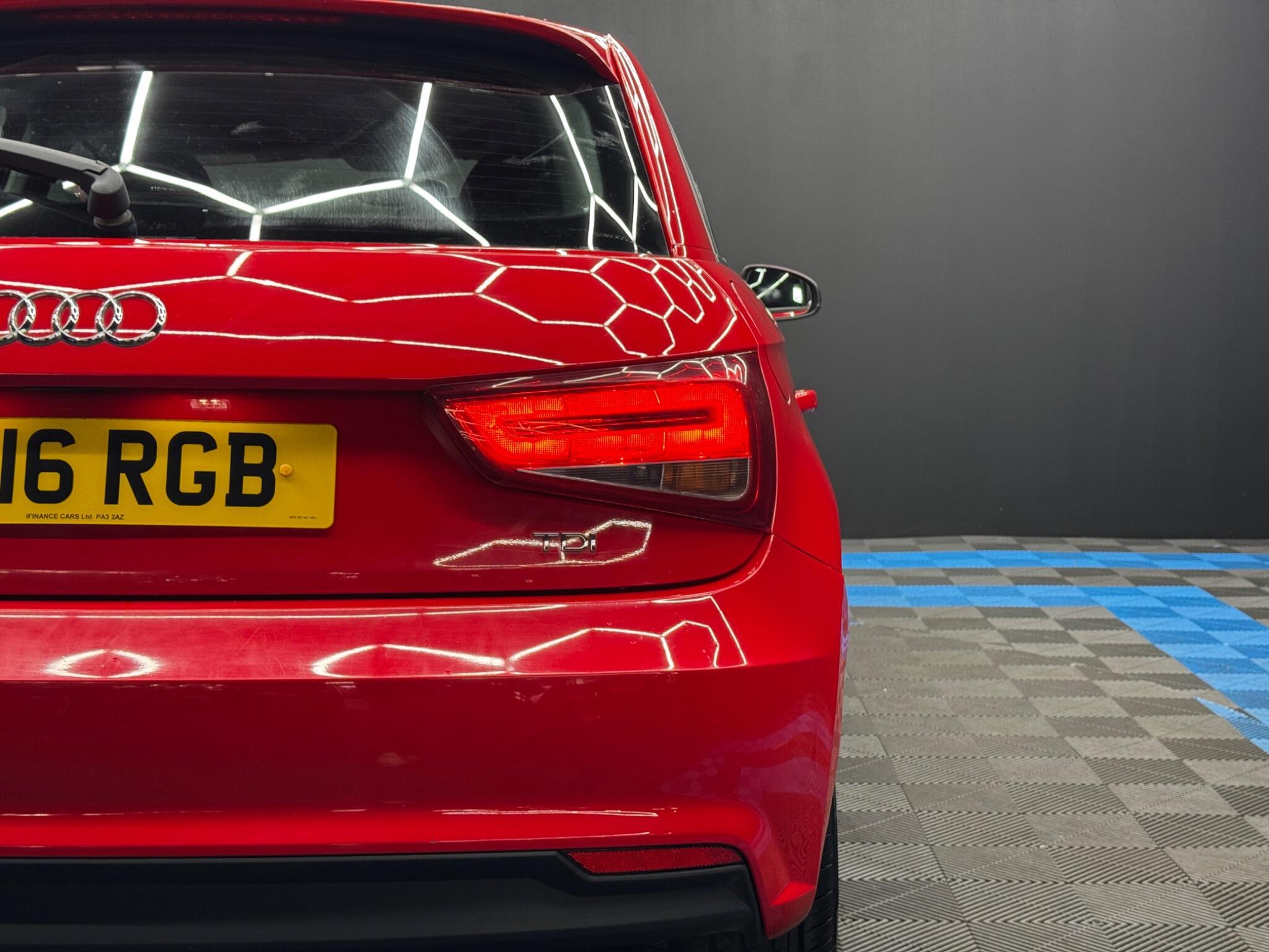 Audi A1 - Image 40