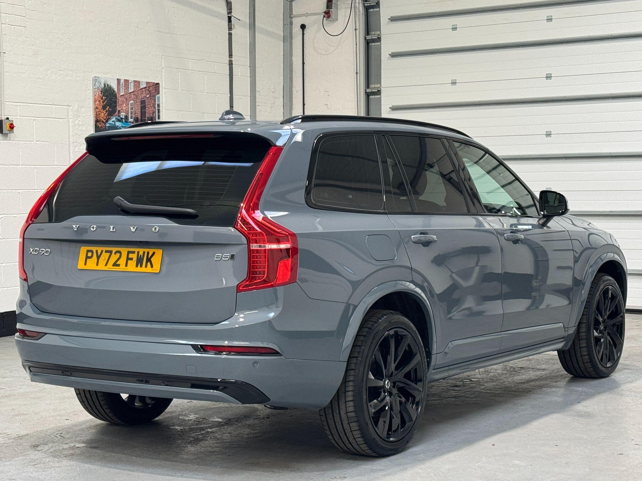 Volvo XC90 - Image 14