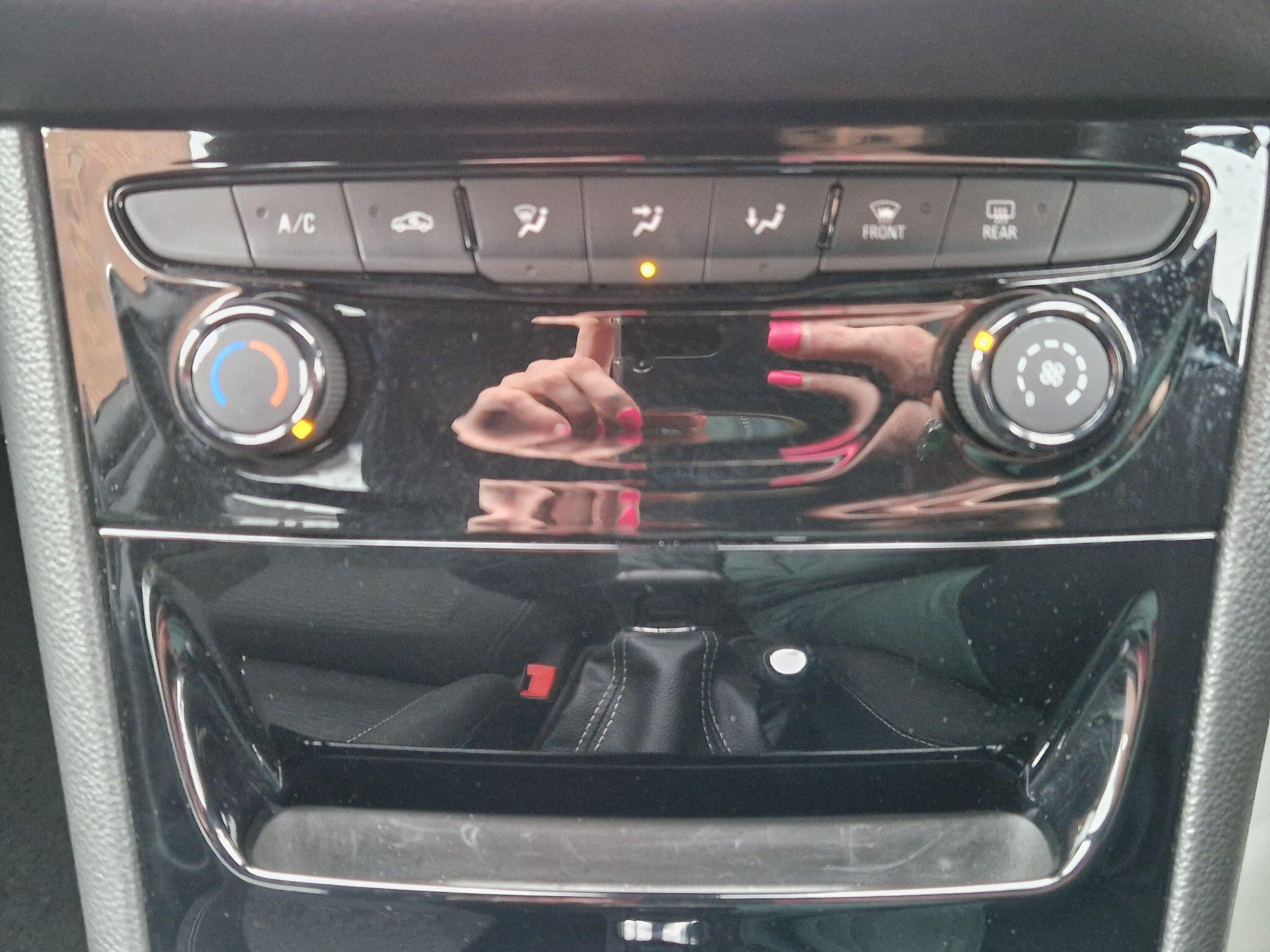 Vauxhall Astra - Image 49