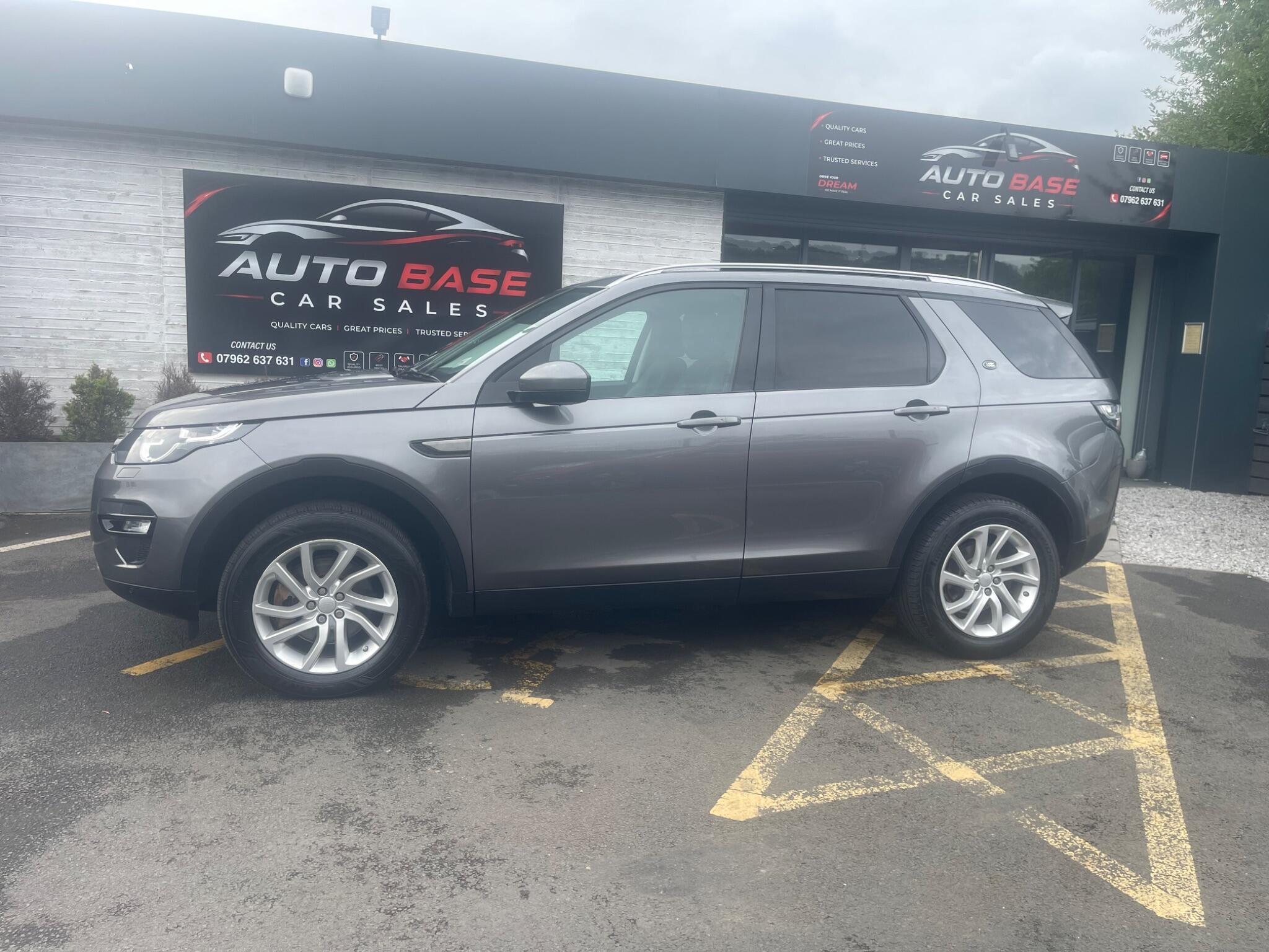 Land Rover DISCOVERY SPORT - Image 8