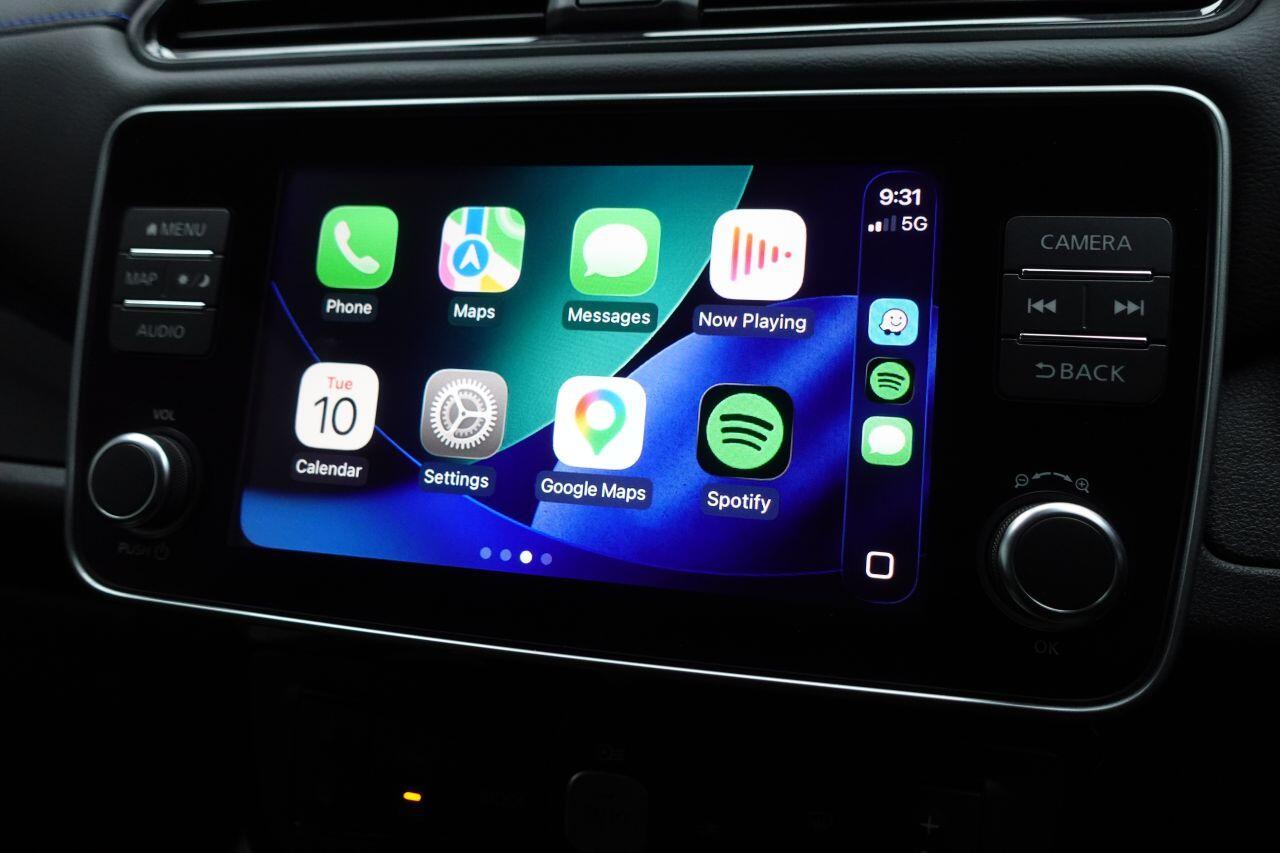 Nissan Leaf - Image 17