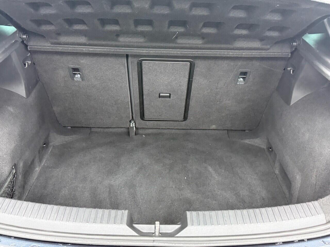 SEAT Leon - Image 14