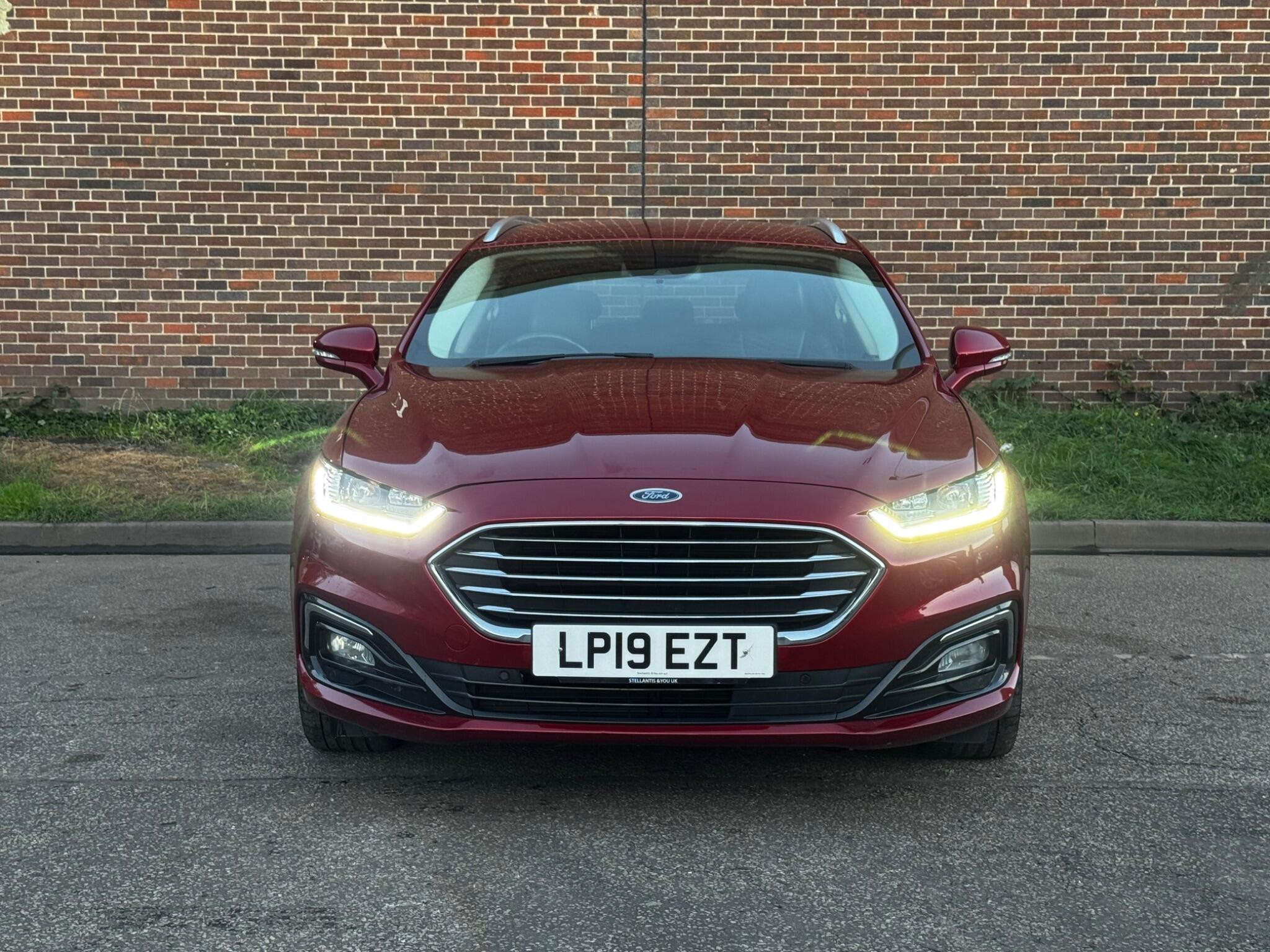 Ford Mondeo - Image 8